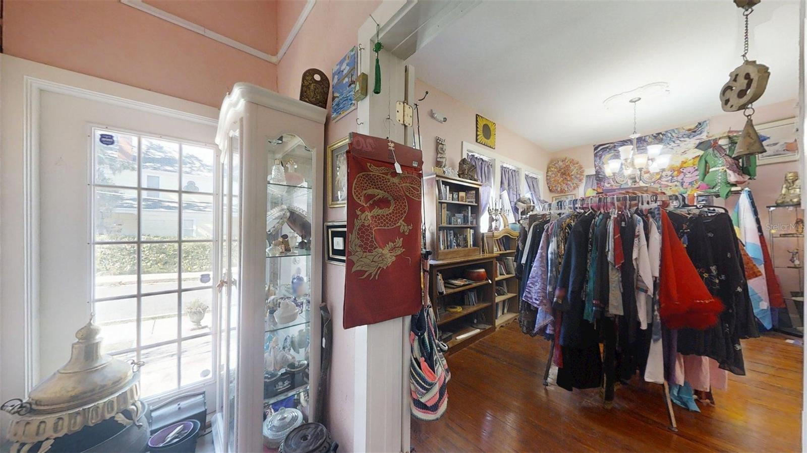 Image 50 of 82 For 805 Fort King Street