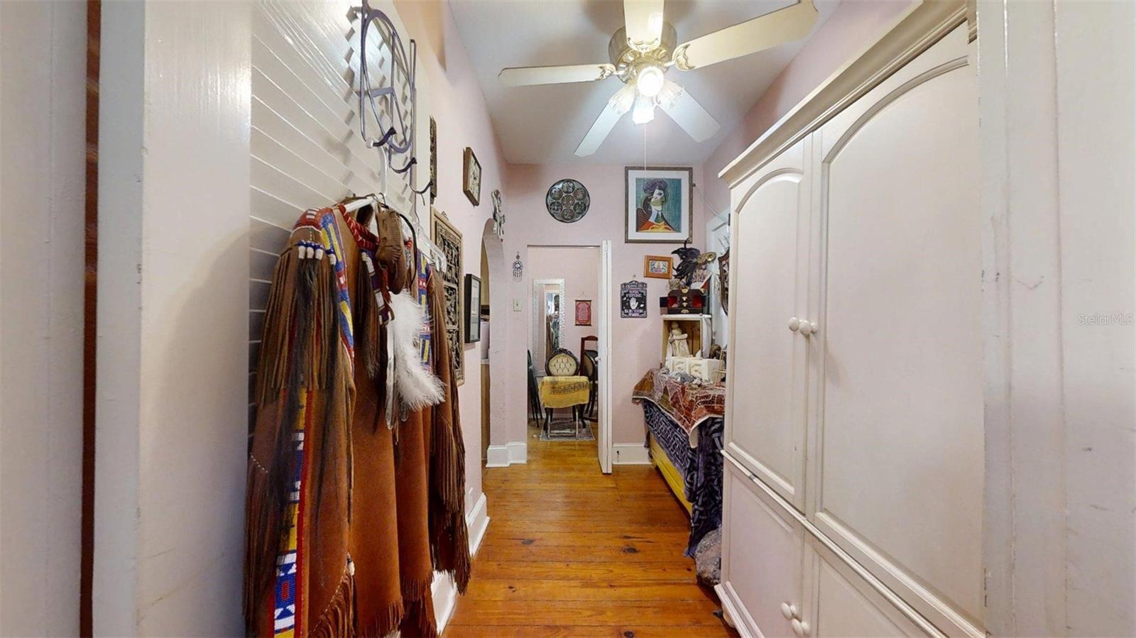 Image 57 of 82 For 805 Fort King Street