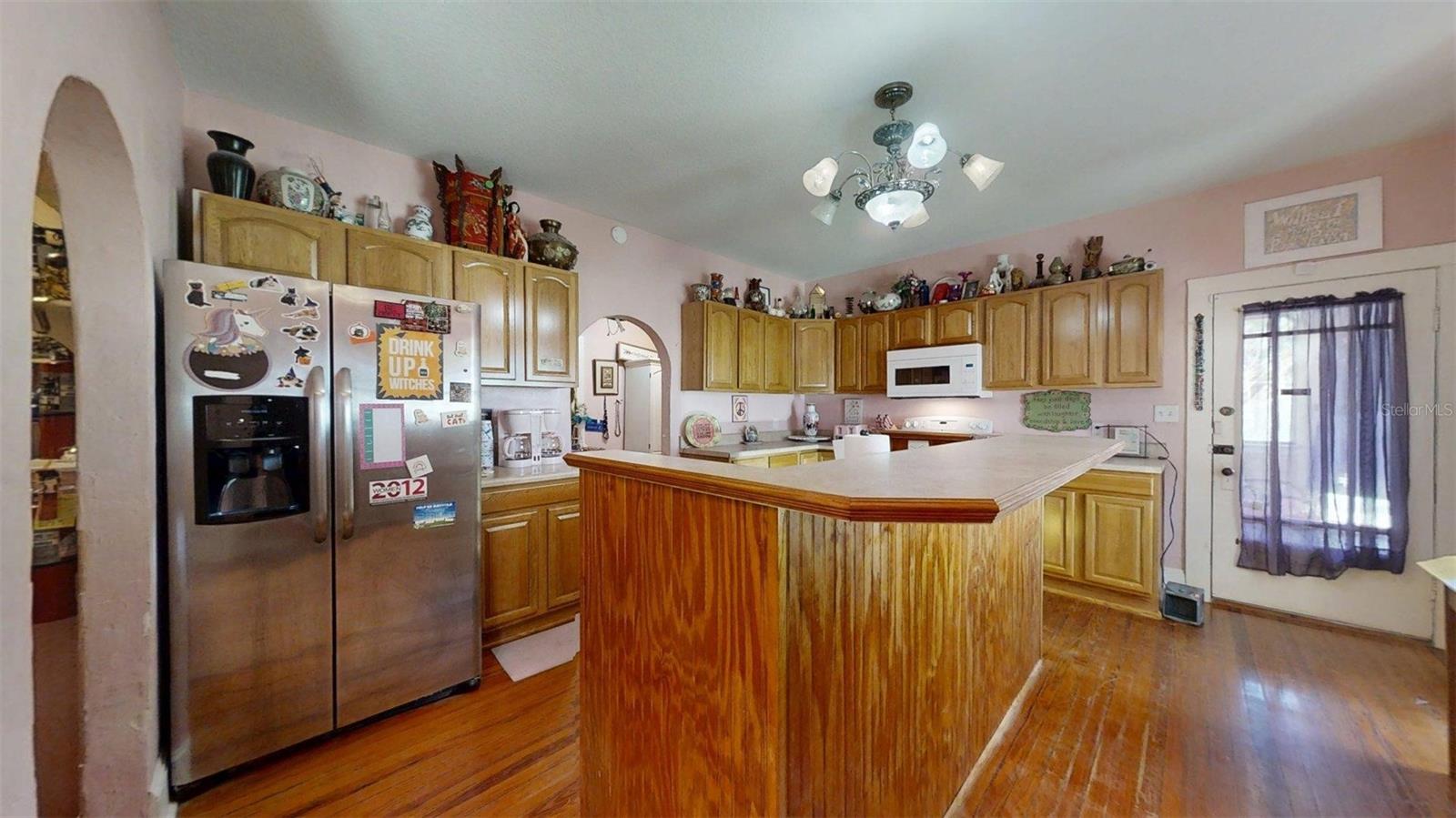 Image 65 of 82 For 805 Fort King Street