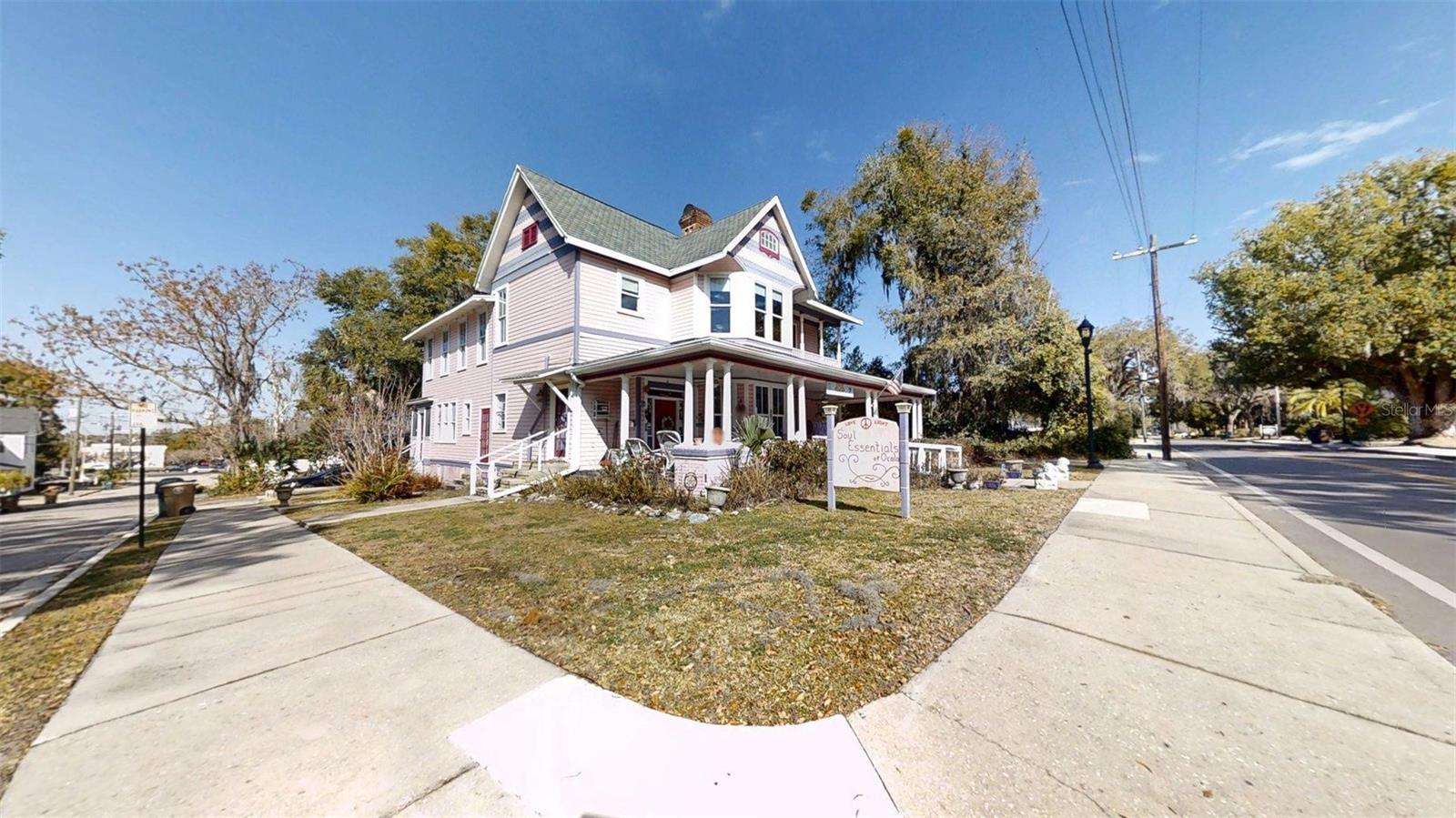 Image 73 of 82 For 805 Fort King Street