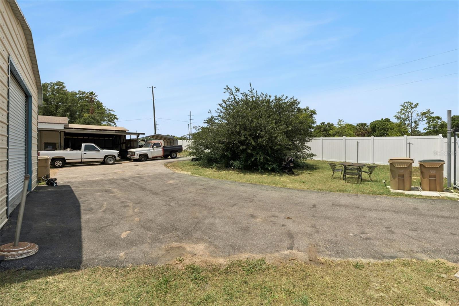Image 27 of 40 For 12420 Citrus Grove Road
