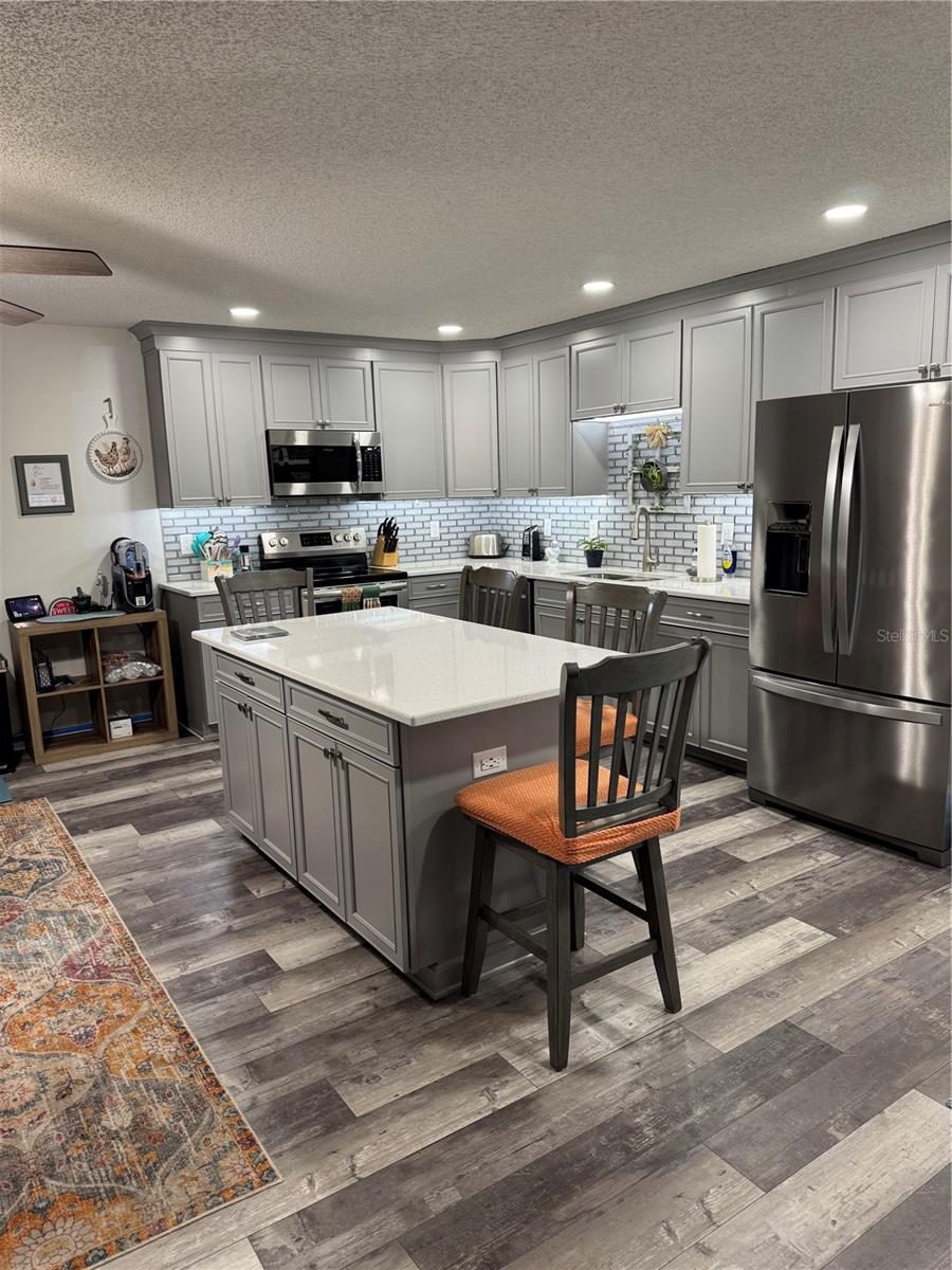 Image 18 of 56 For 9587 84th Terrace B