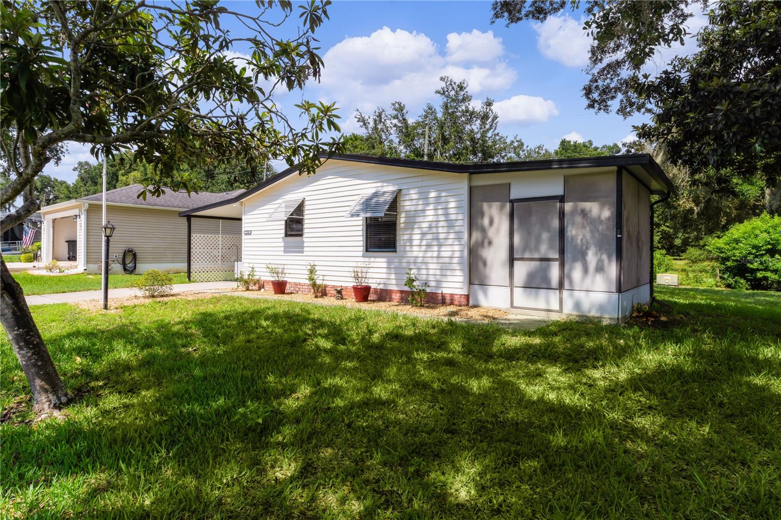 Image 15 of 16 For 1709 Schwartz Boulevard