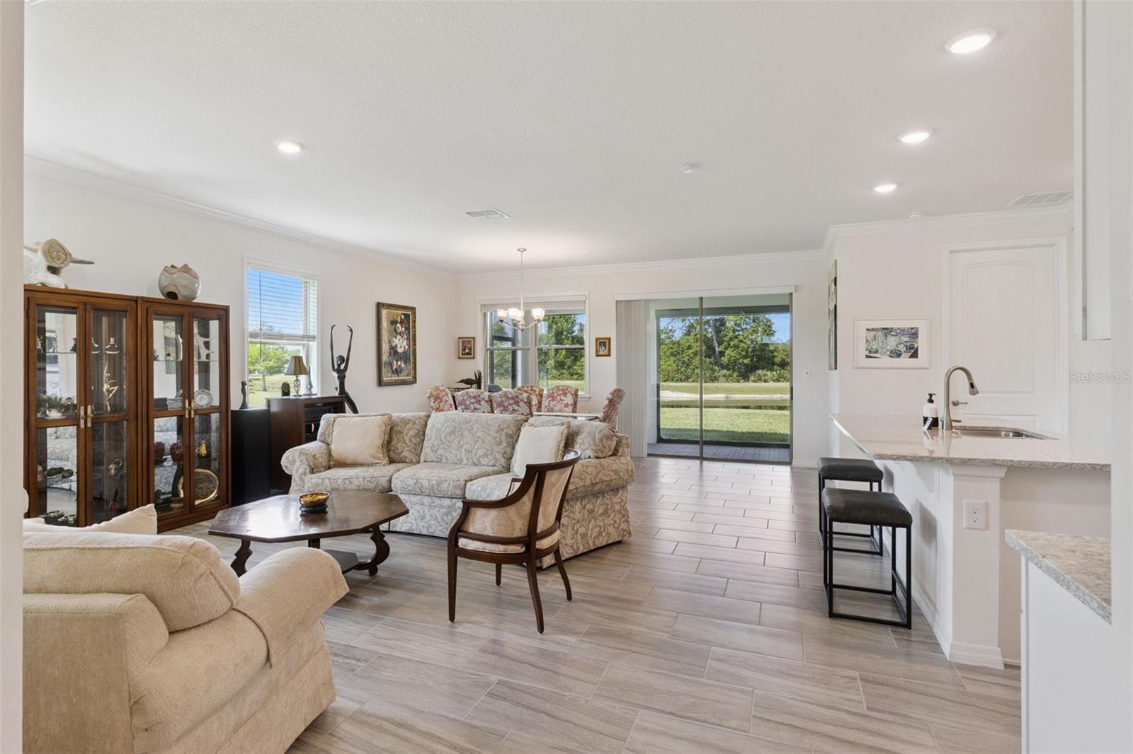 Image 11 of 46 For 3887 Winged Elm Court