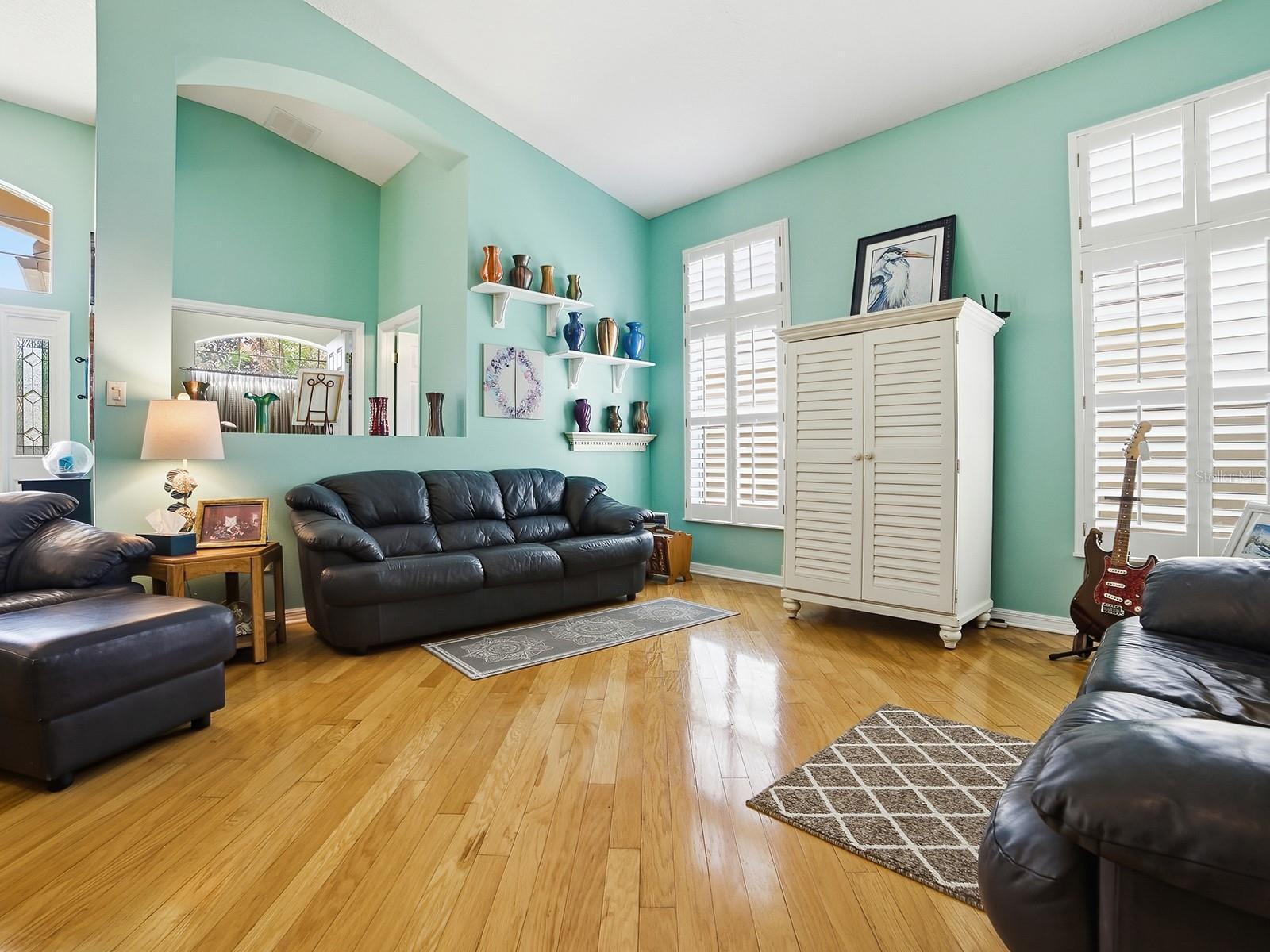 Image 14 of 54 For 24511 Bocage Way