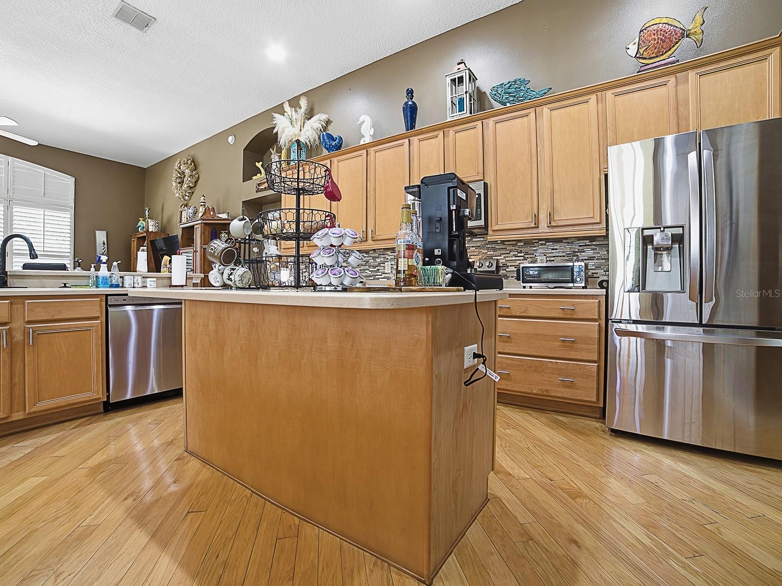 Image 21 of 54 For 24511 Bocage Way