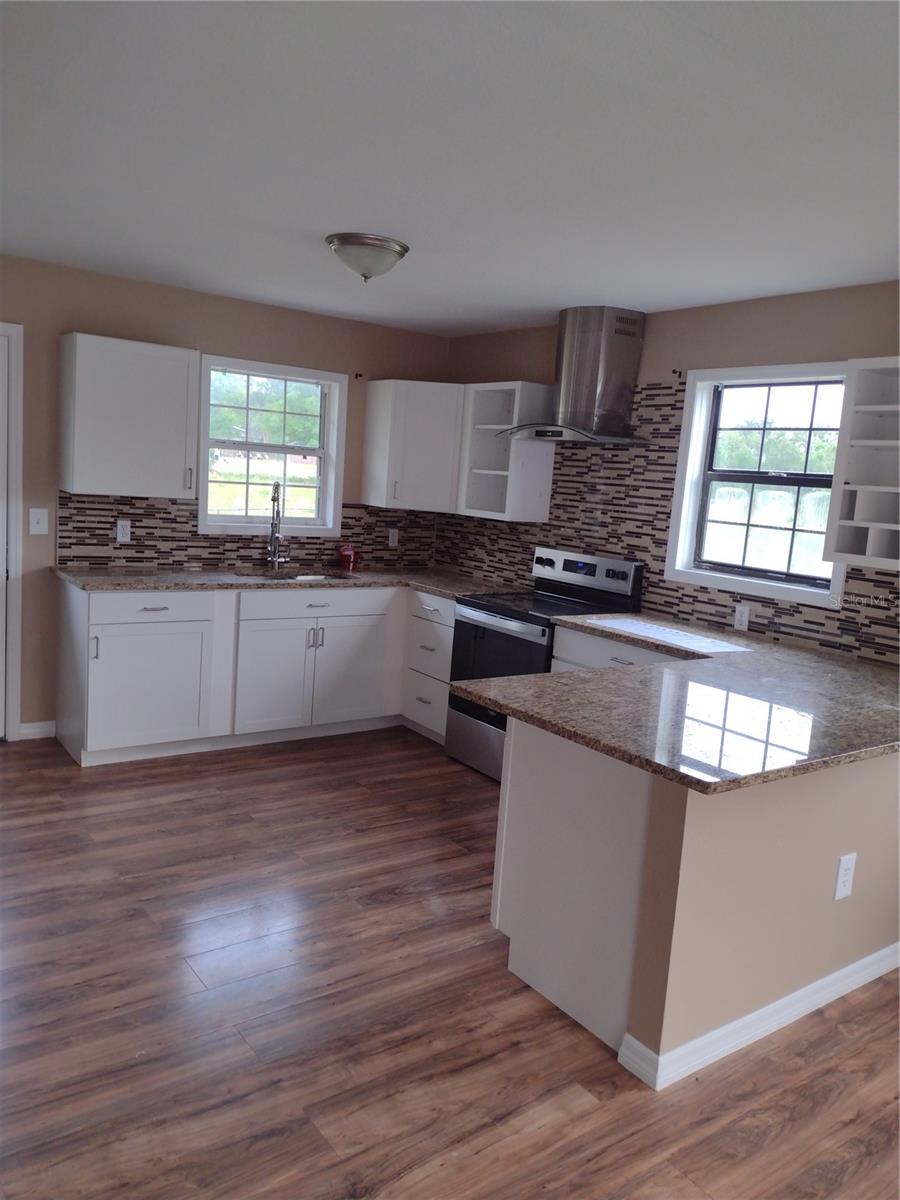 Image 9 of 23 For 8597 126th Place