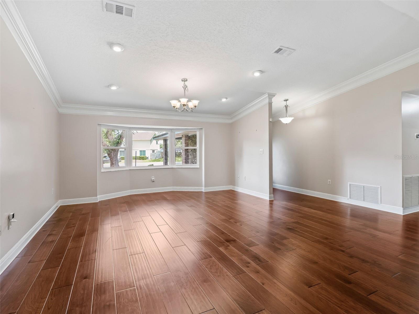 Image 8 of 49 For 33005 Joel Court