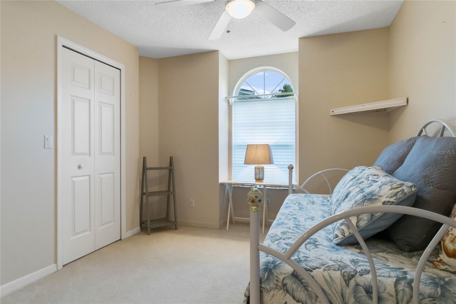 Image 10 of 14 For 21721 King Richards Way