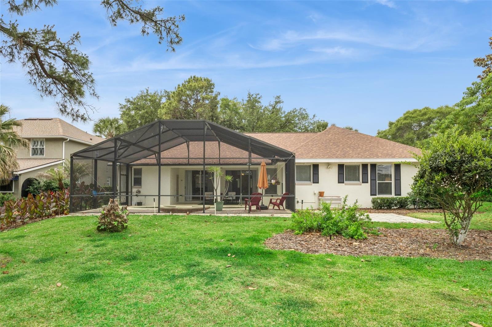 Listing photo id 35 for 2360 Park Forest Boulevard