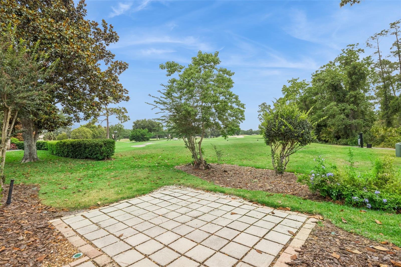 Listing photo id 36 for 2360 Park Forest Boulevard