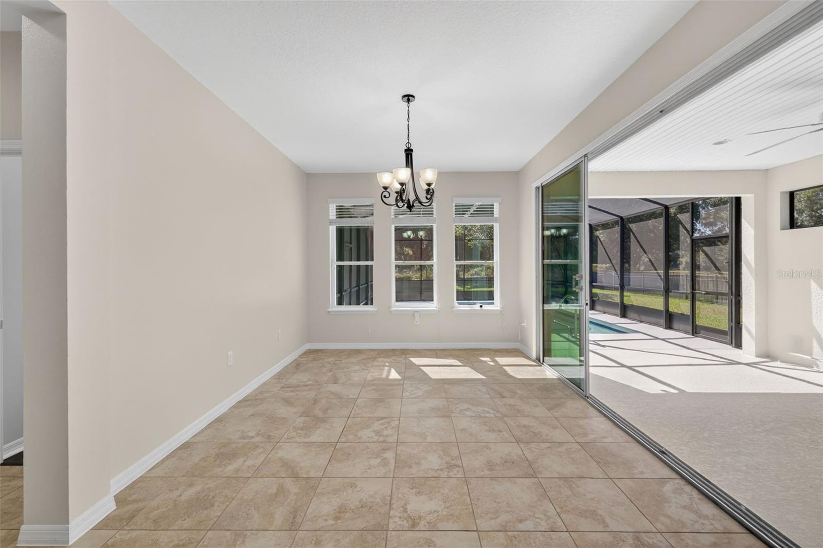 Image 29 of 42 For 769 Alcove Dr