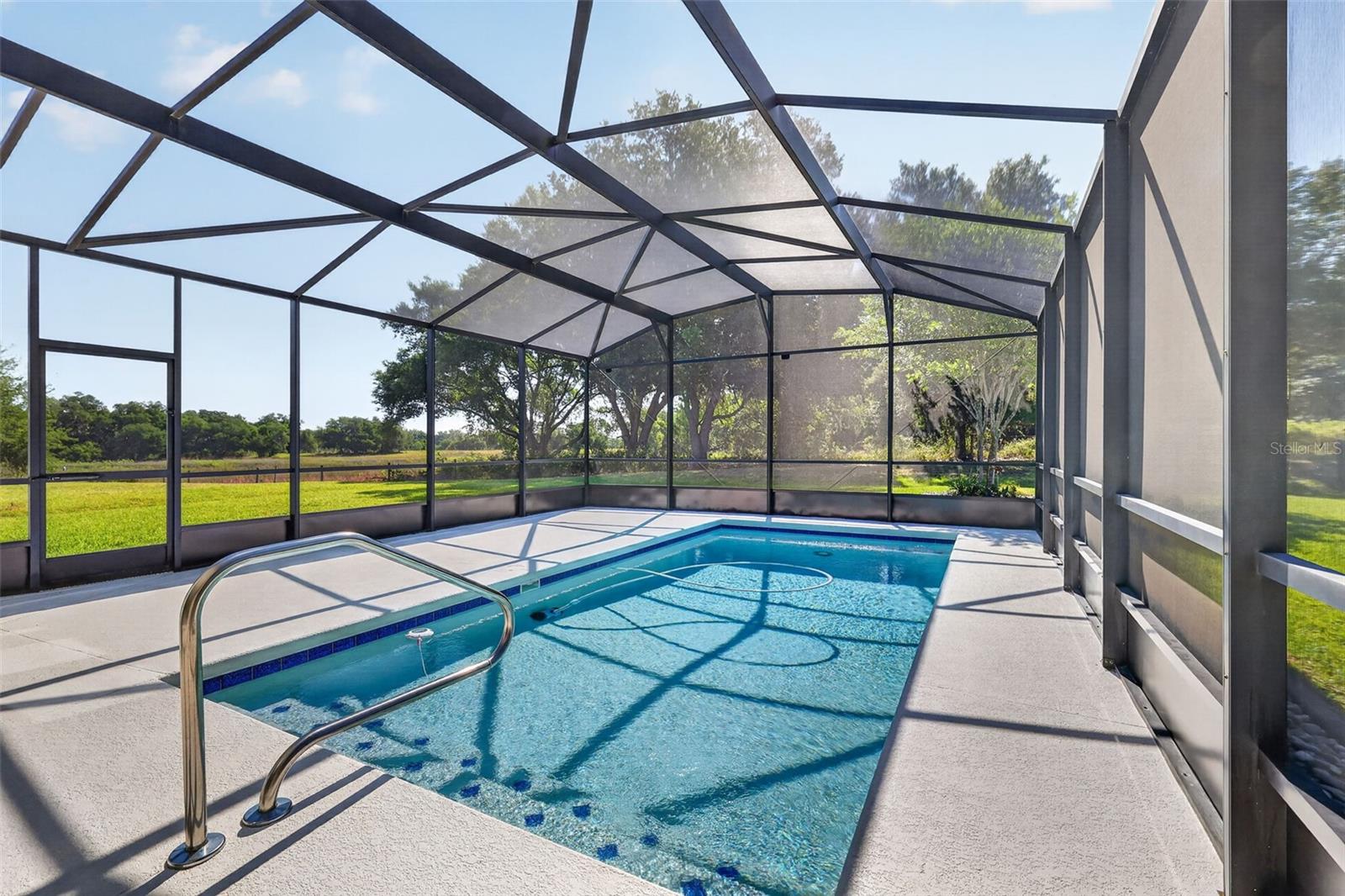 Image 31 of 42 For 769 Alcove Dr