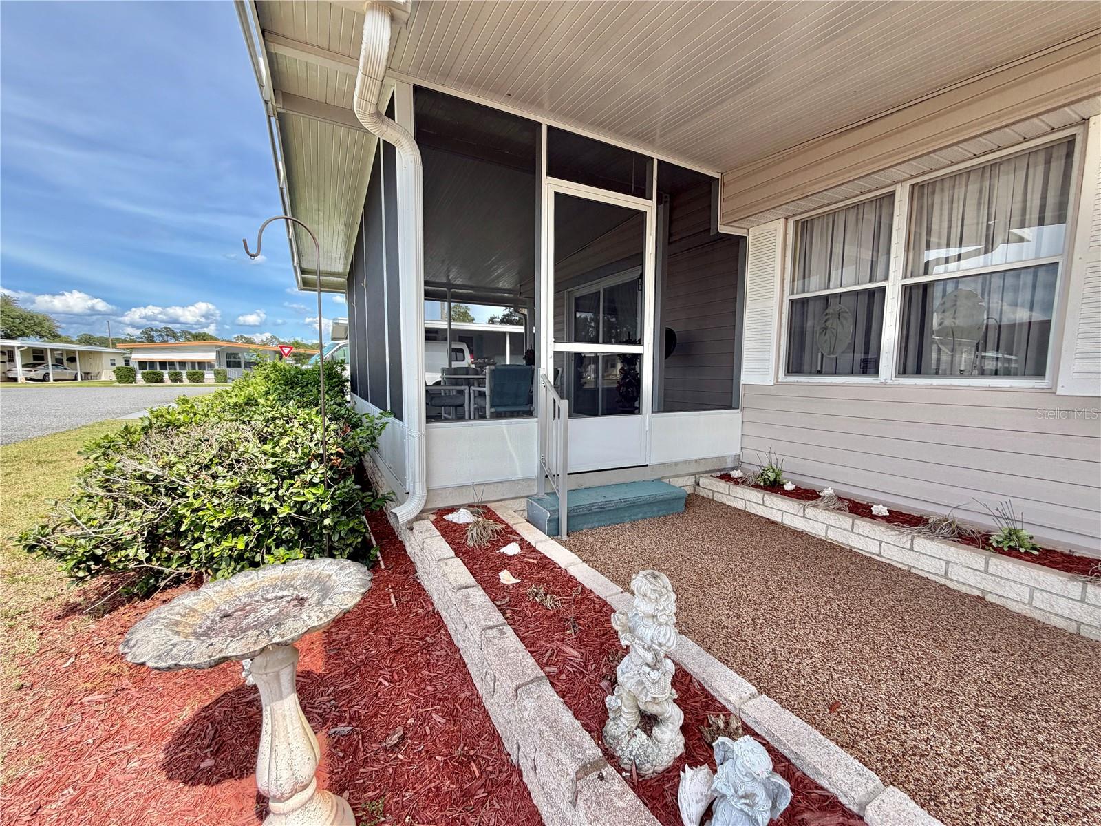 Image 61 of 67 For 100 Marigold Street
