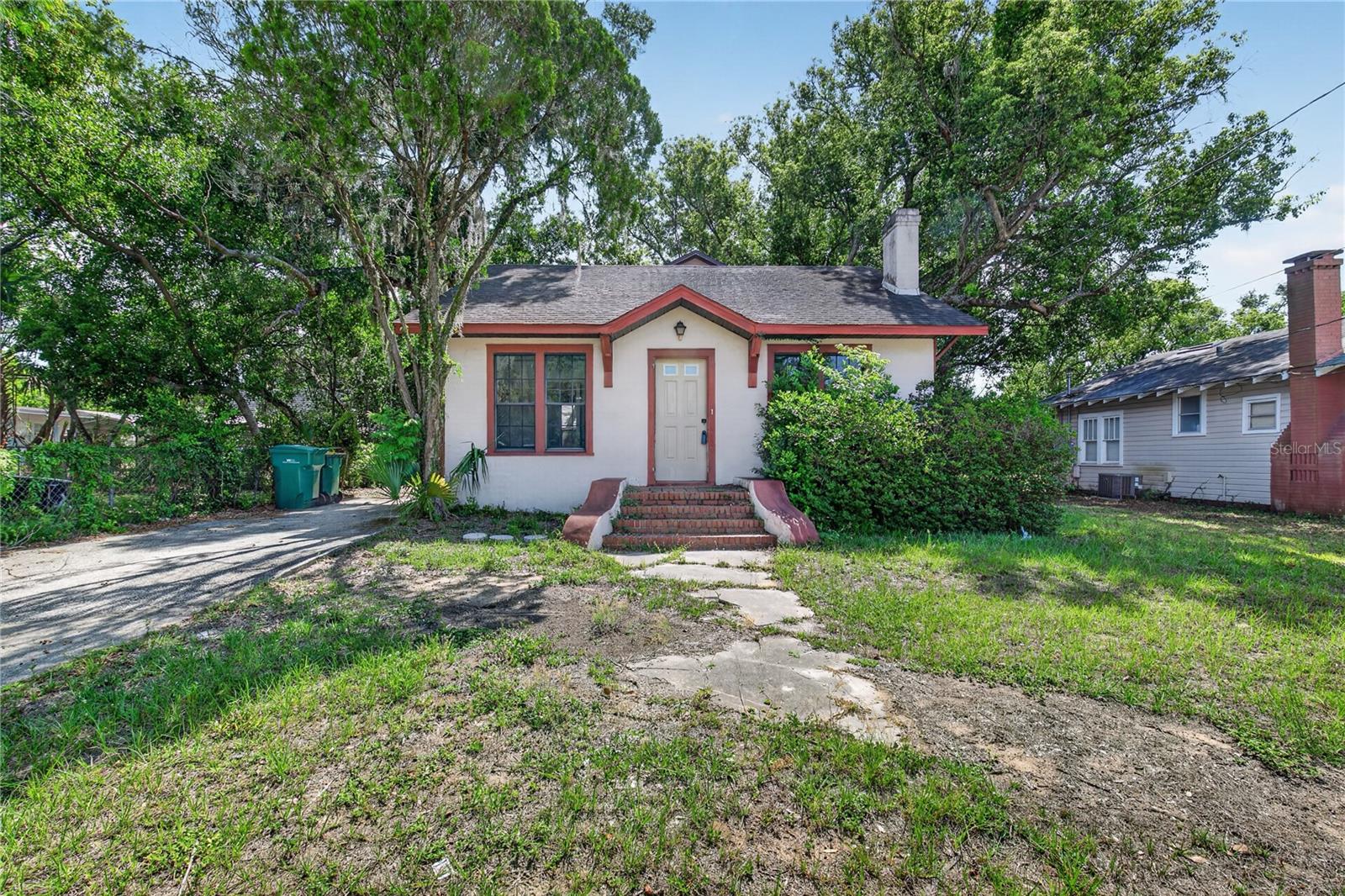 Details for 19 Morningview Drive, EUSTIS, FL 32726