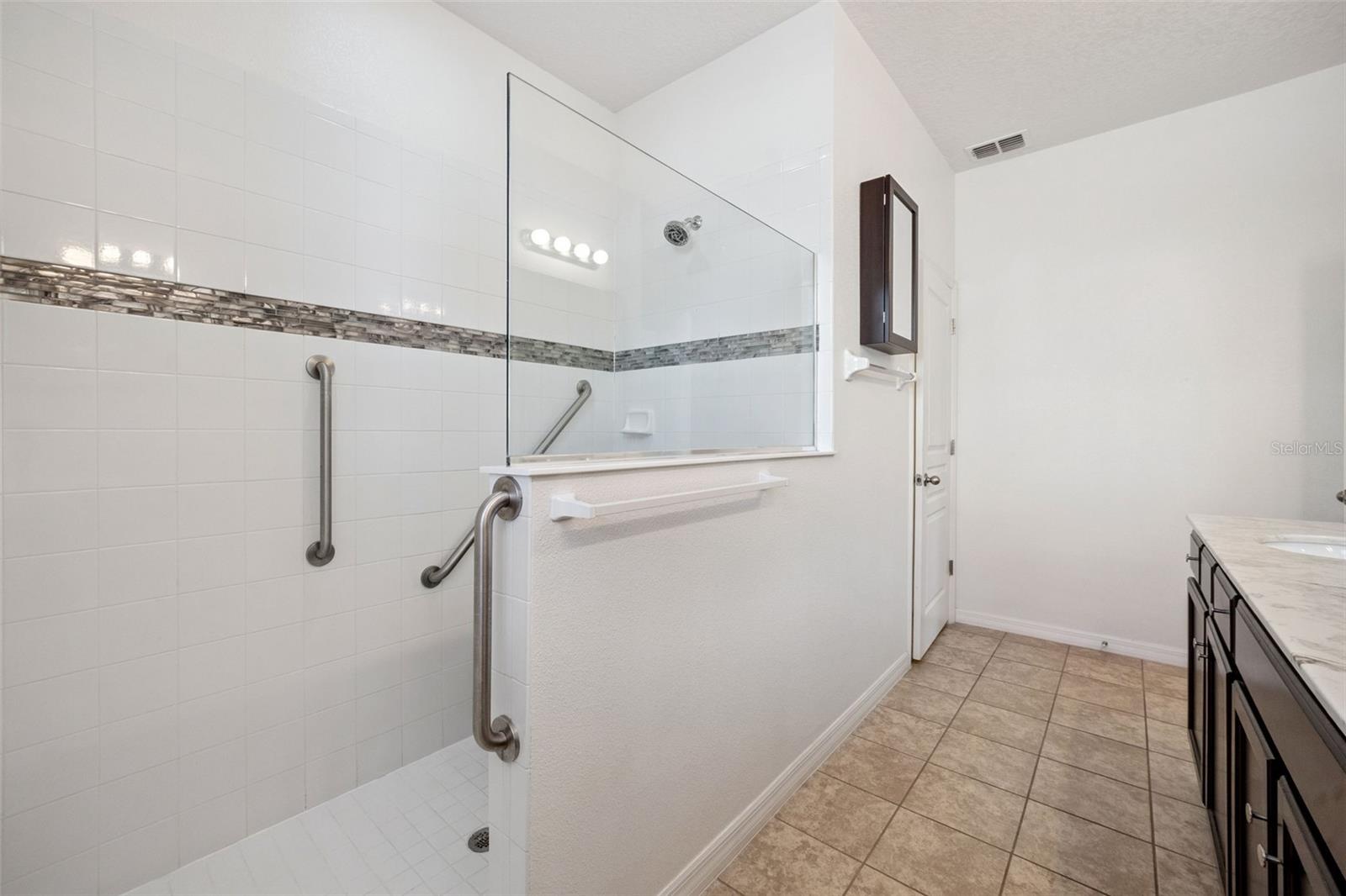 Image 29 of 55 For 9131 Chandler Drive