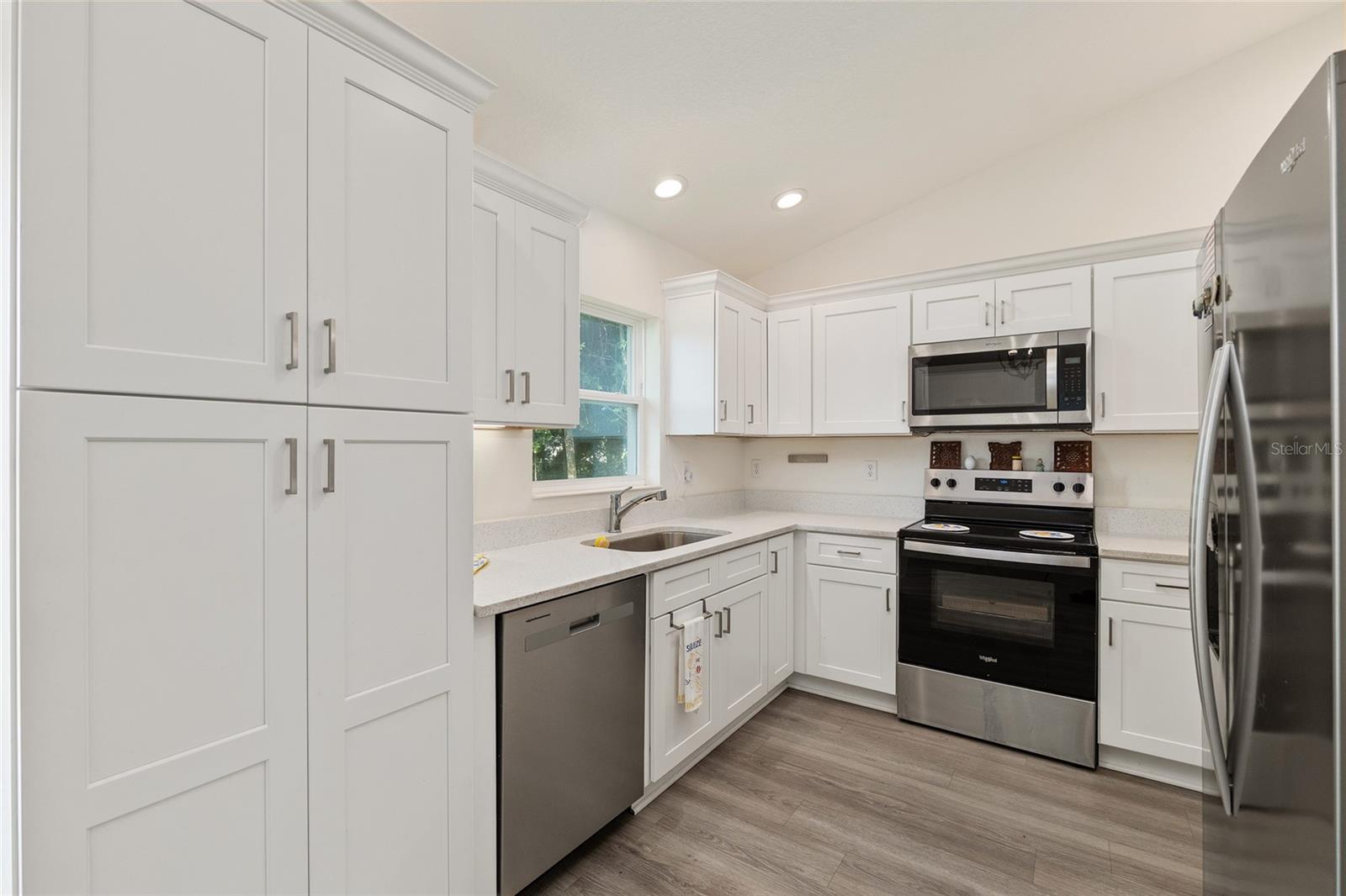 Image 13 of 43 For 7404 115th Street