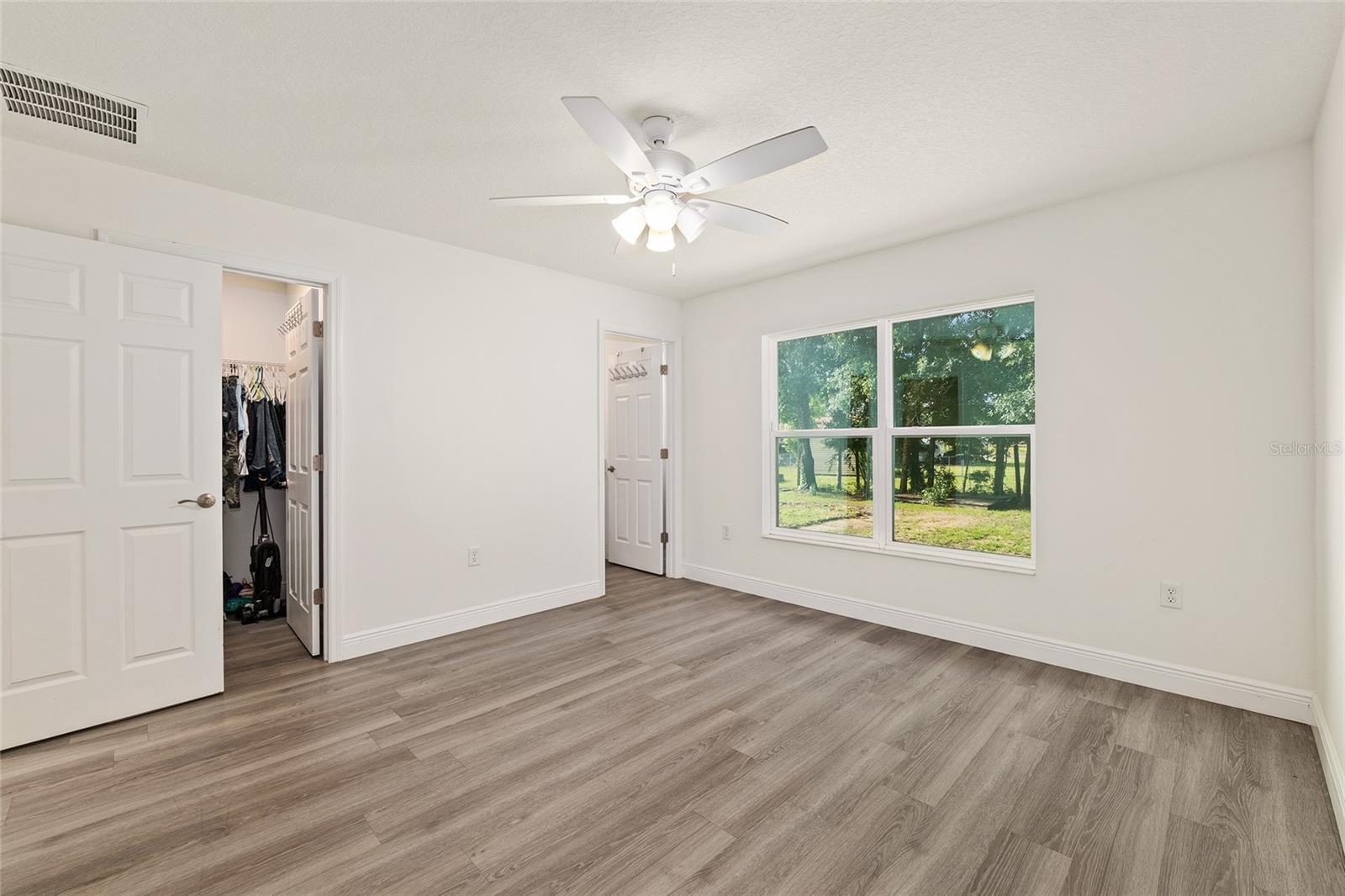 Image 18 of 43 For 7404 115th Street