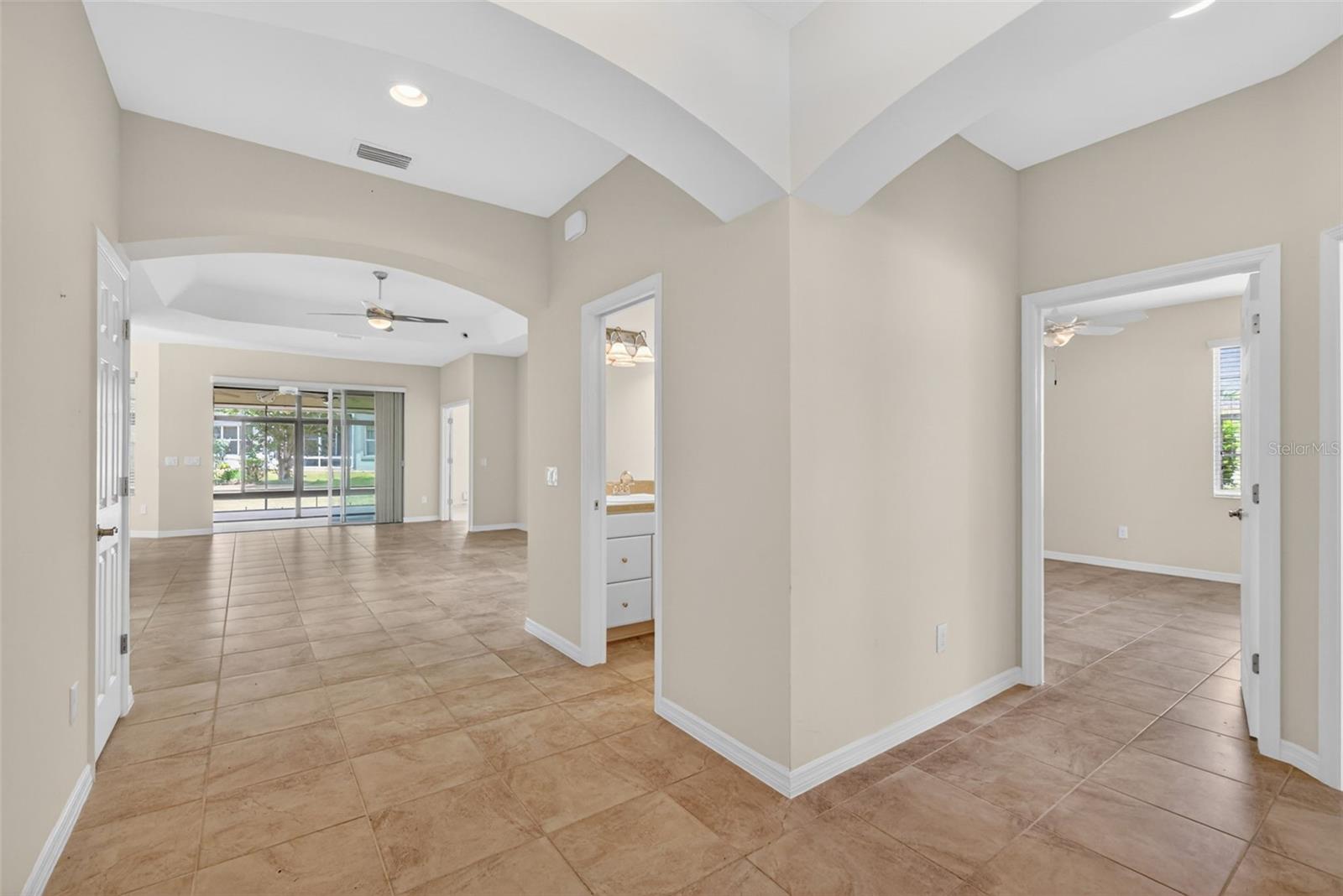Image 6 of 64 For 2970 Fisher Avenue