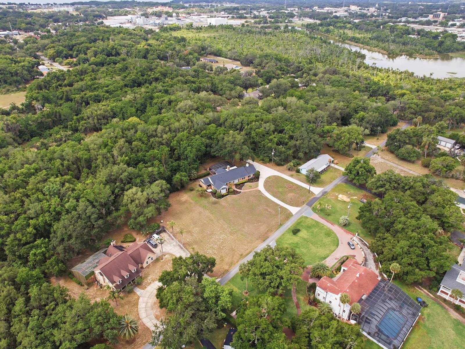 Image 60 of 68 For 1017 Shore Acres Drive