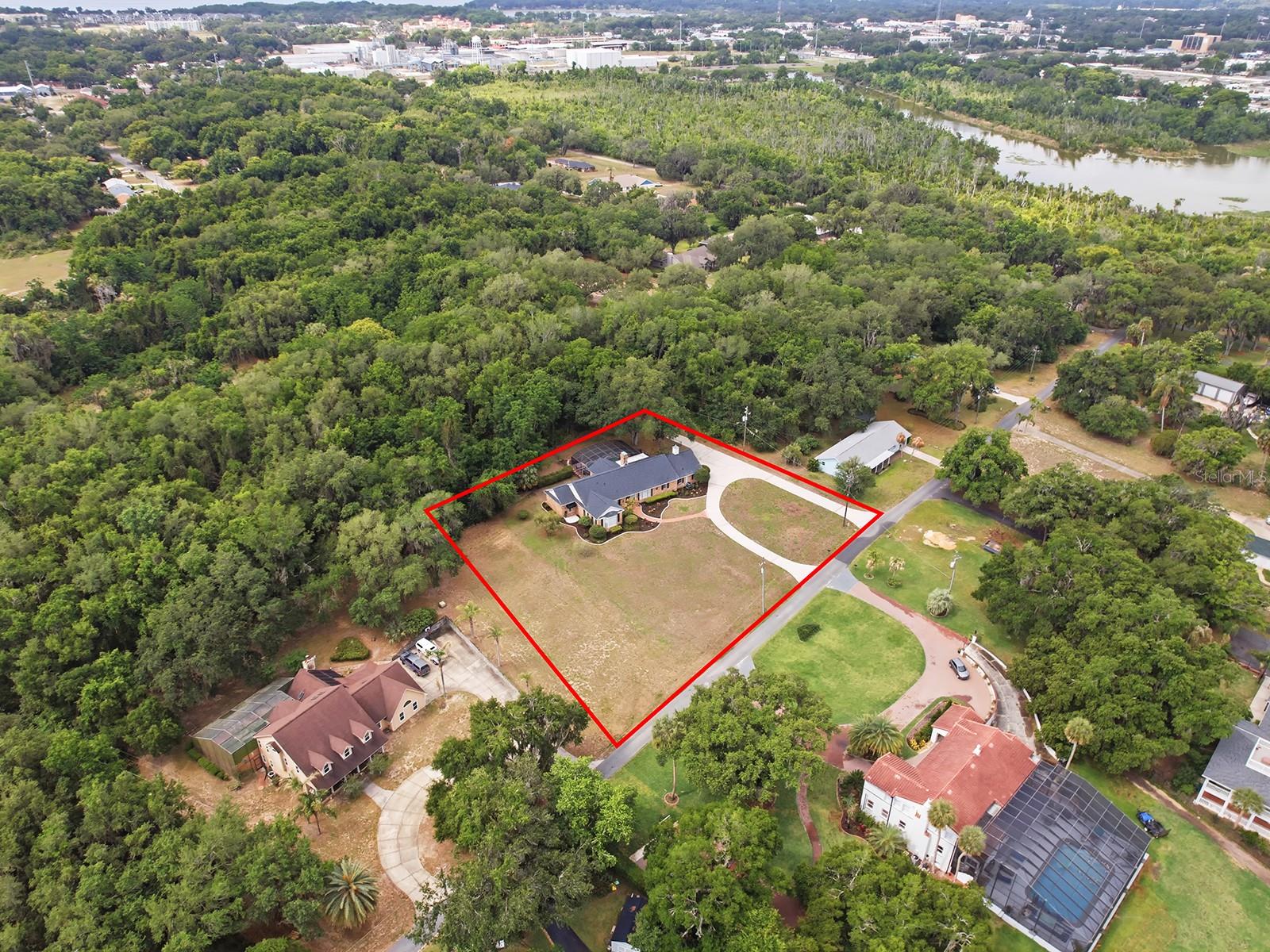 Image 61 of 68 For 1017 Shore Acres Drive