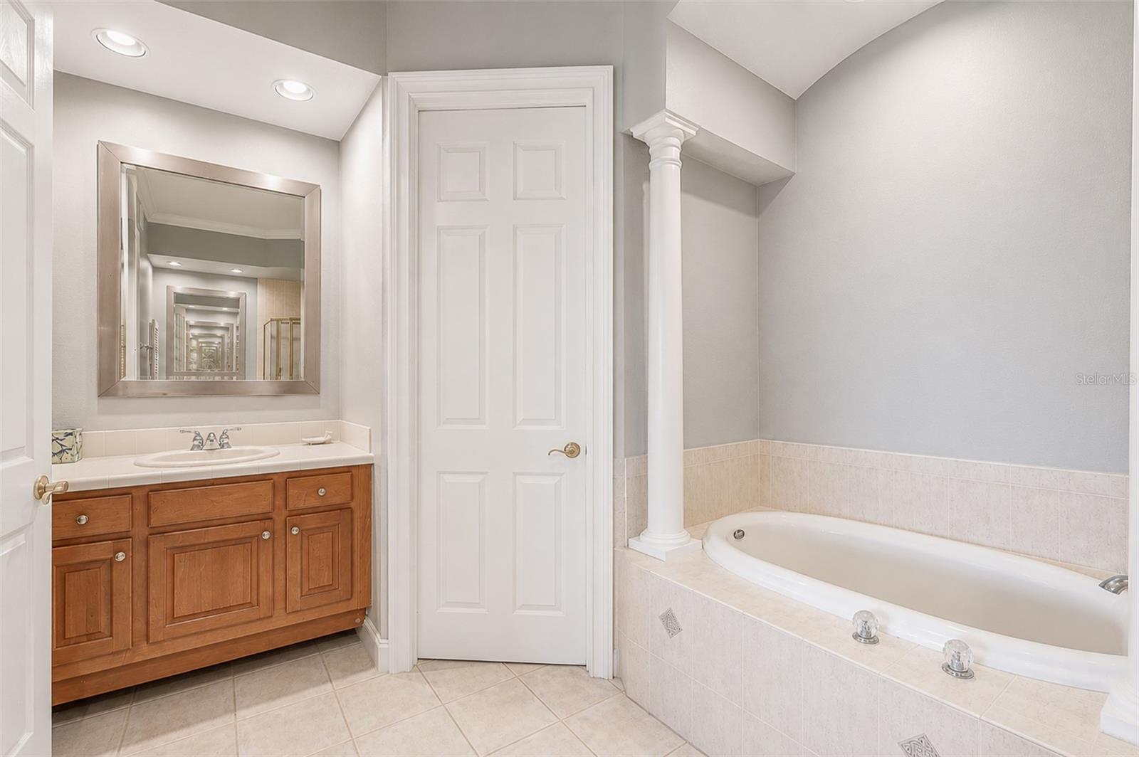 Image 19 of 40 For 901 Camino Real Boulevard 901