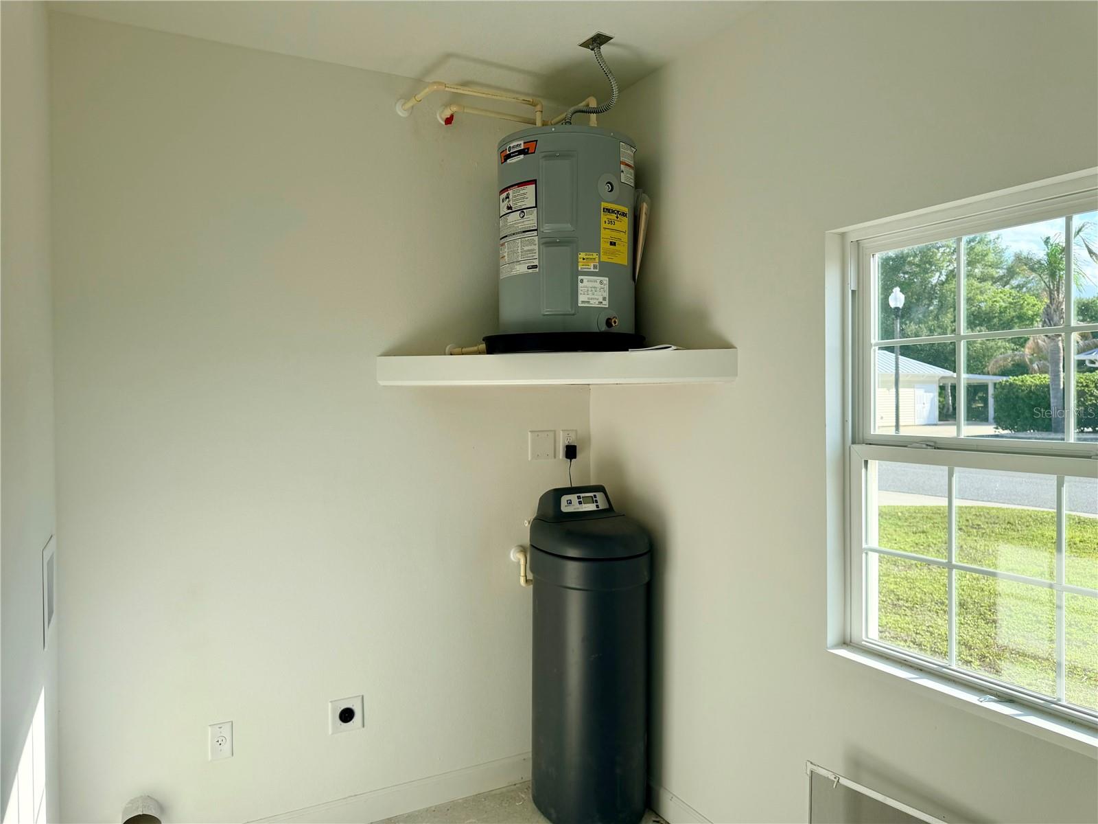 Image 12 of 29 For 9381 47th Way