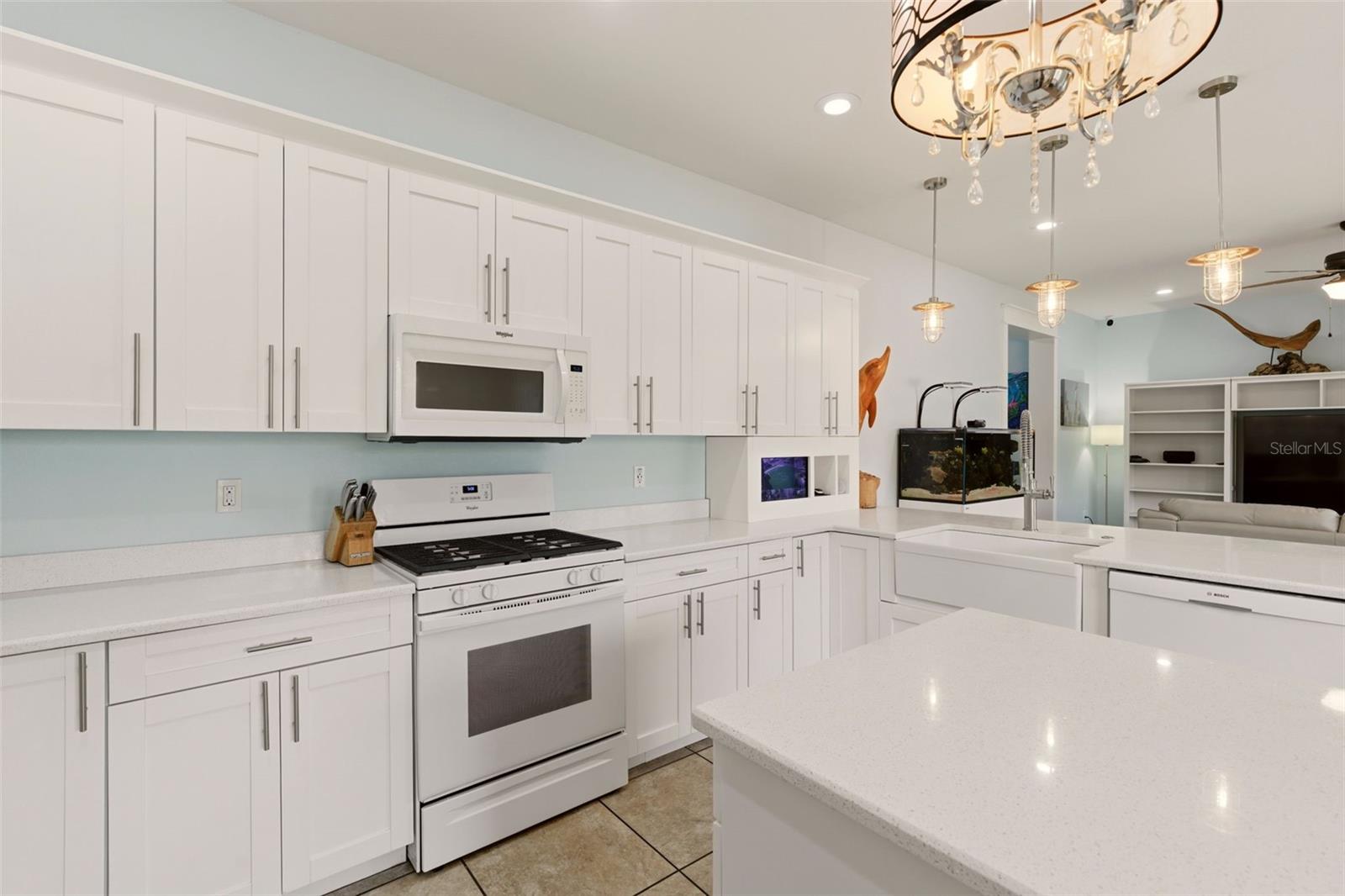 Image 10 of 40 For 13334 Country Club Drive