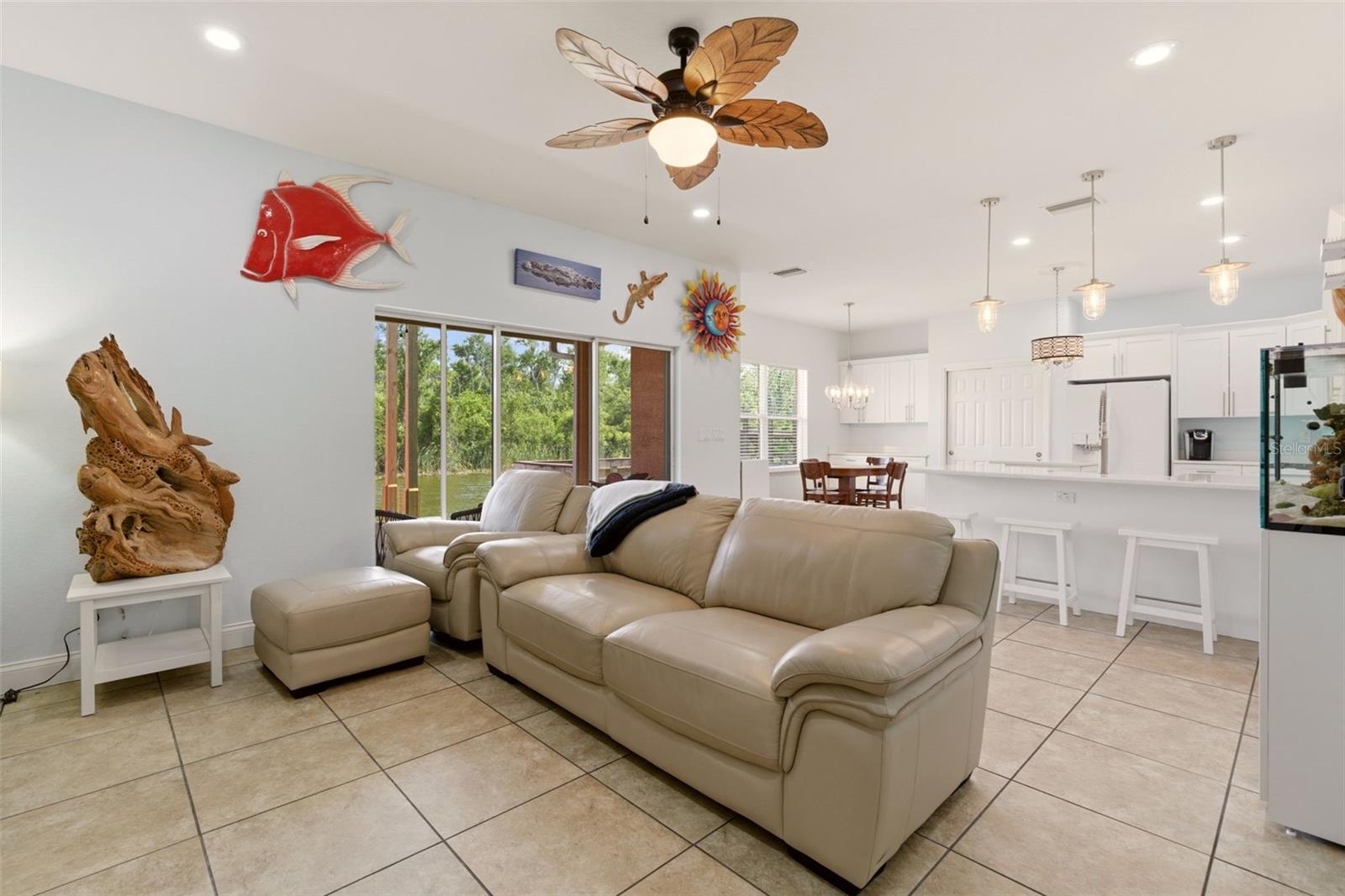 Image 7 of 40 For 13334 Country Club Drive