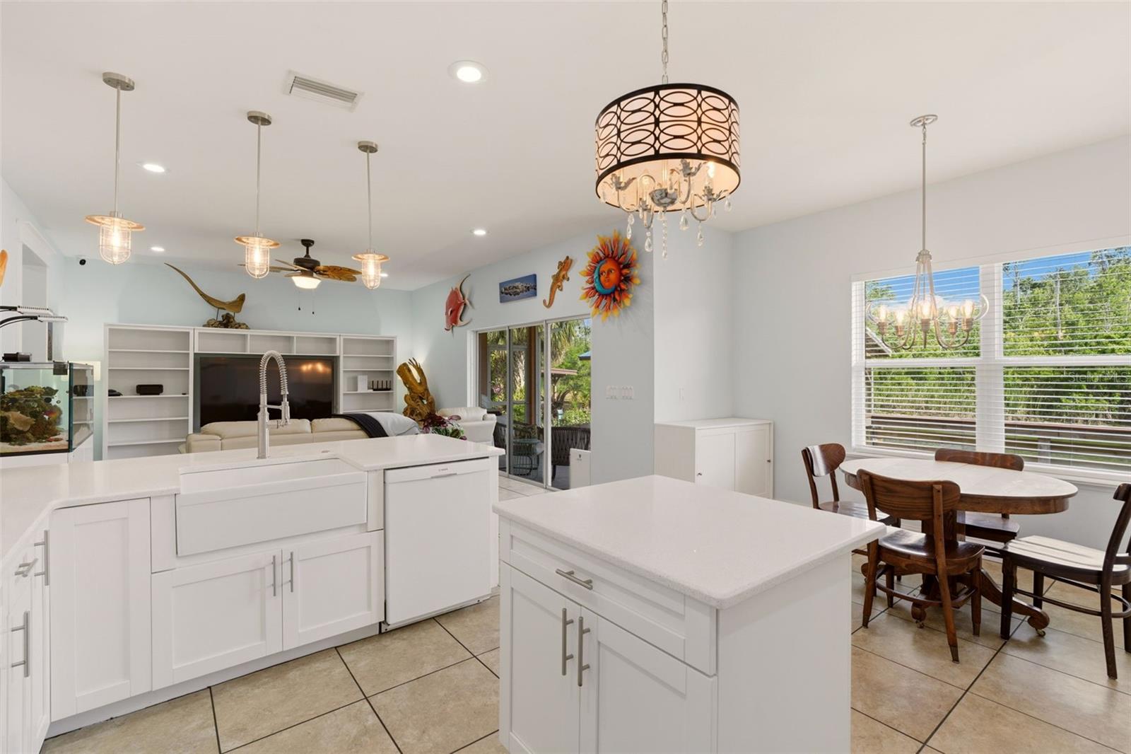 Image 9 of 40 For 13334 Country Club Drive