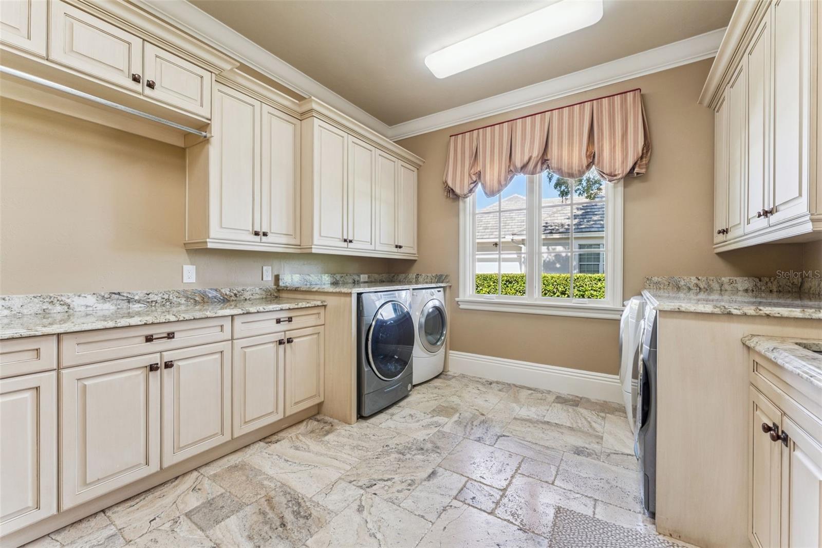 Image 28 of 63 For 9225 Bevington Lane