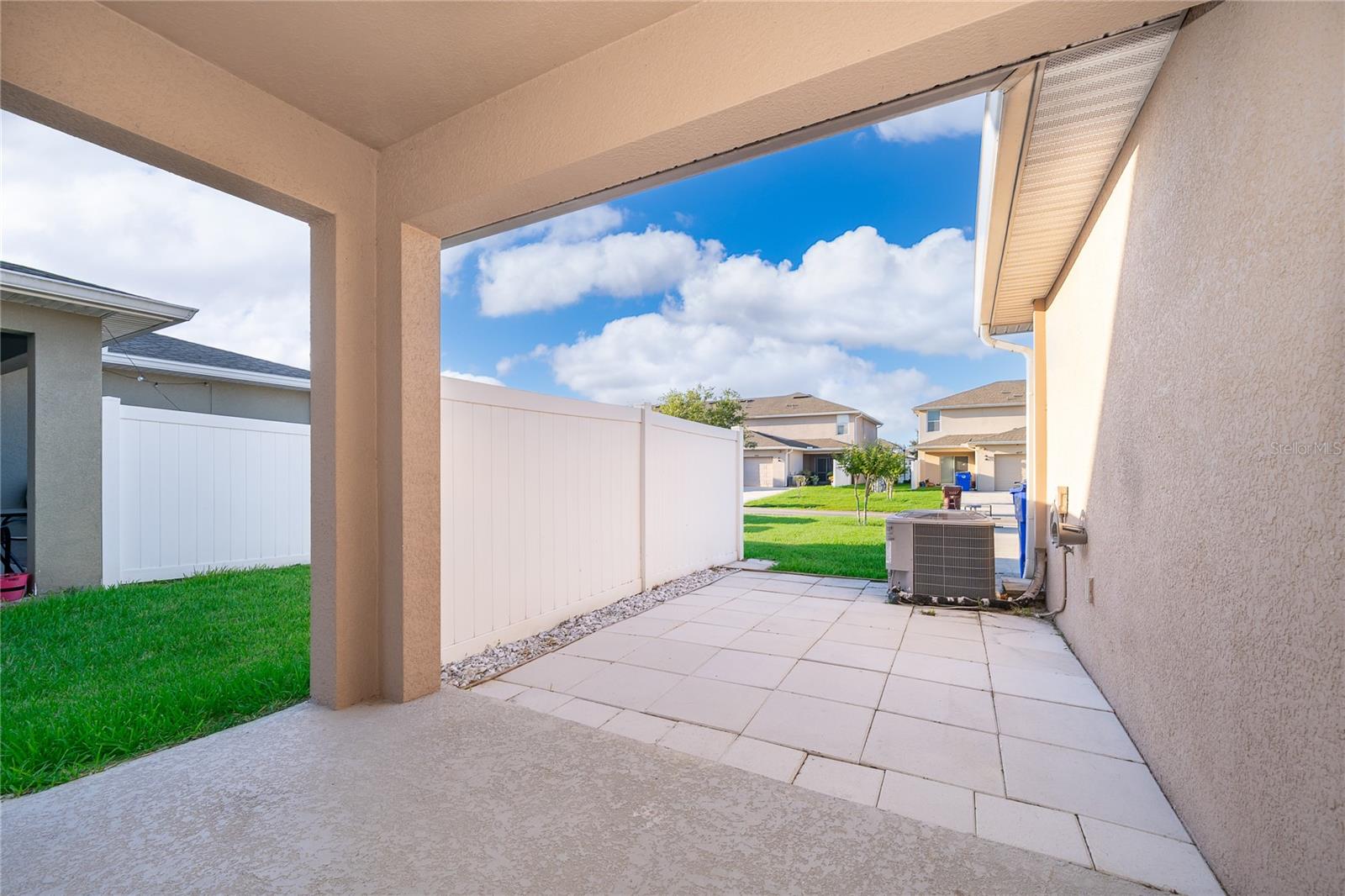 Image 23 of 30 For 4806 Riverwalk Dr.