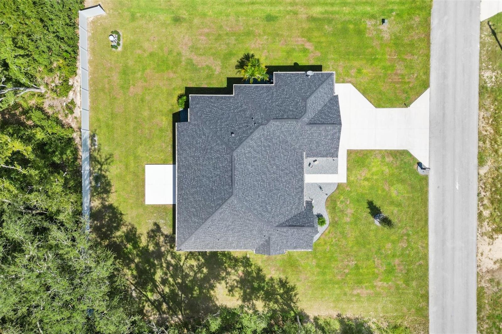 Image 3 of 45 For 16394 89th Terrace