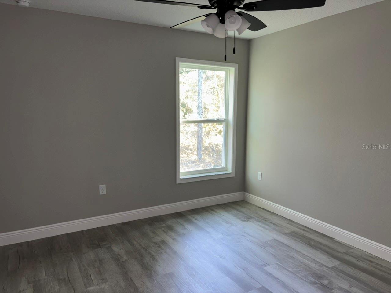 Image 21 of 30 For 7989 Galena Avenue