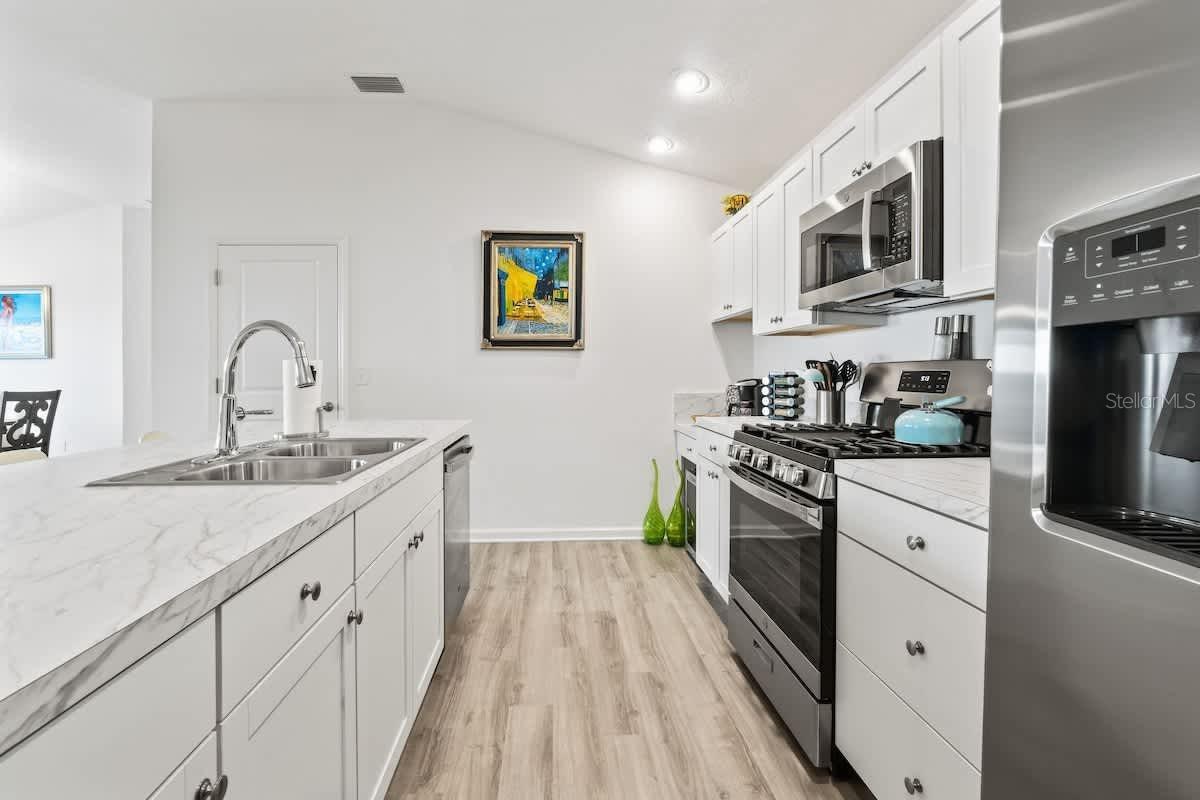Image 12 of 29 For 7168 Denver Avenue