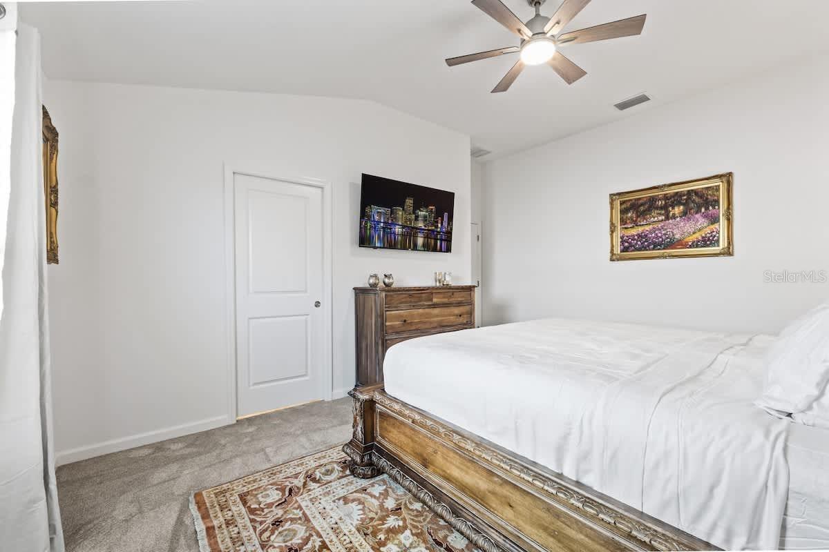 Image 13 of 29 For 7168 Denver Avenue
