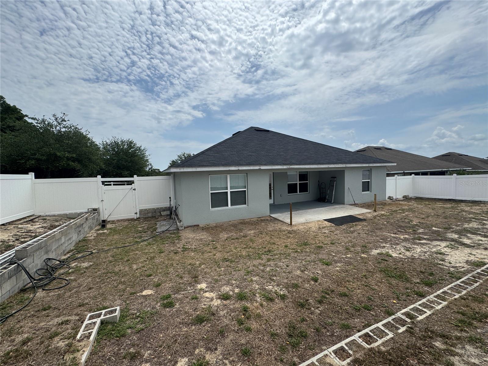 Image 12 of 57 For 906 Chestnut Drive