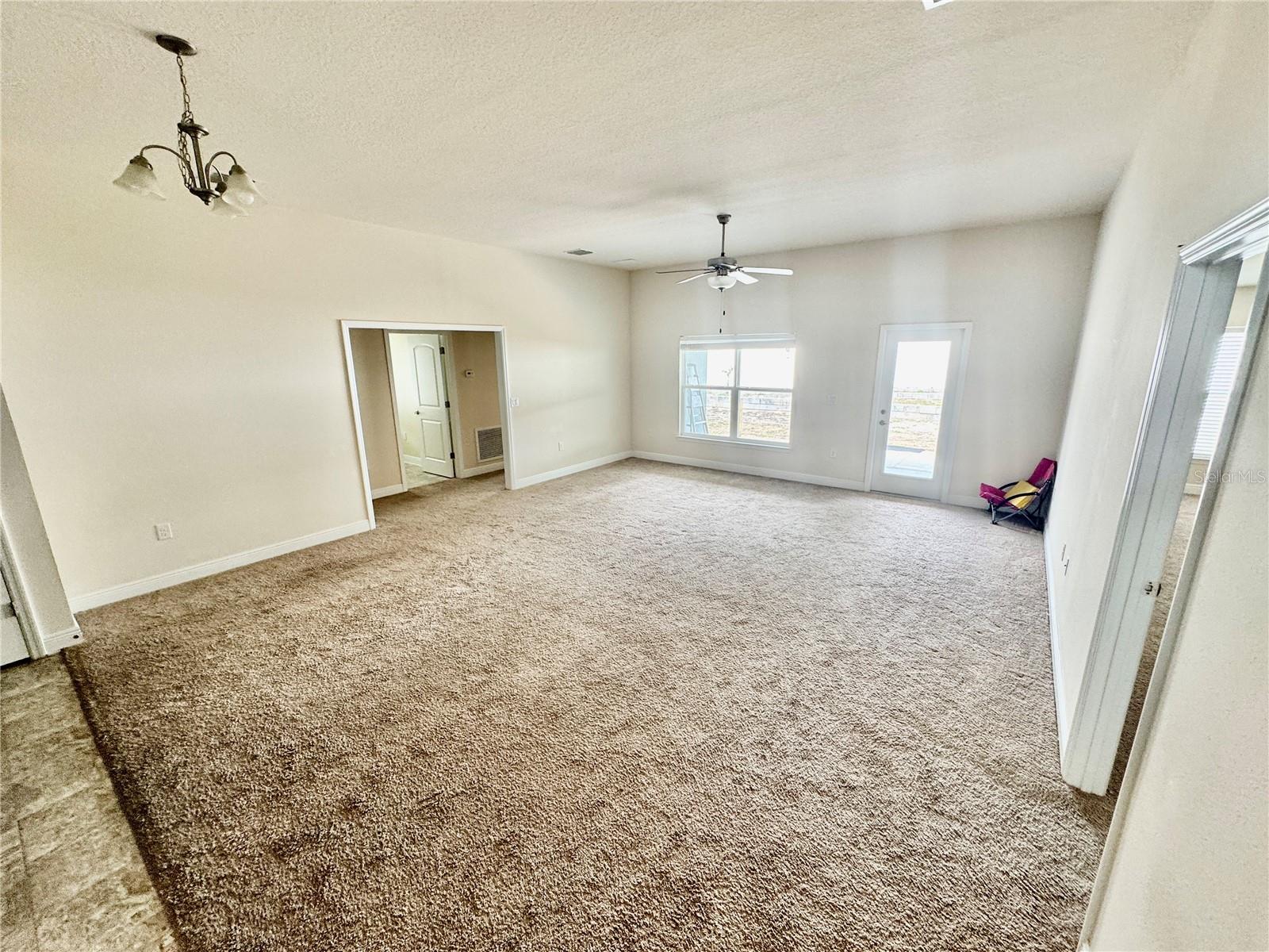 Image 31 of 57 For 906 Chestnut Drive