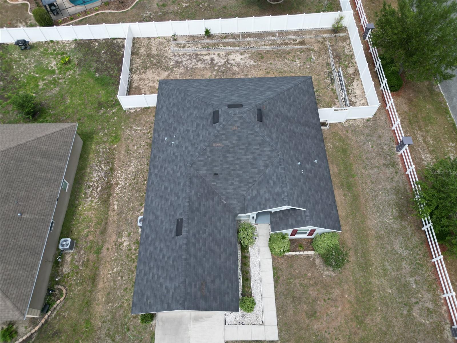 Image 6 of 57 For 906 Chestnut Drive