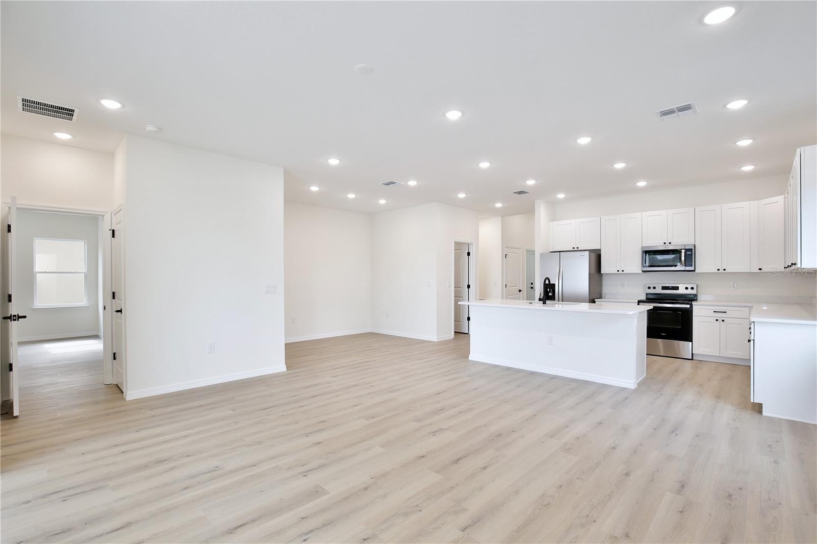 Image 15 of 36 For 3014 Sunscape Terrace