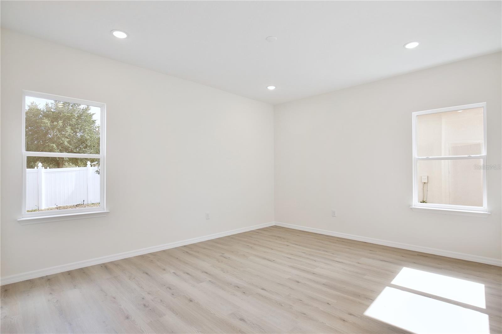 Image 16 of 36 For 3014 Sunscape Terrace
