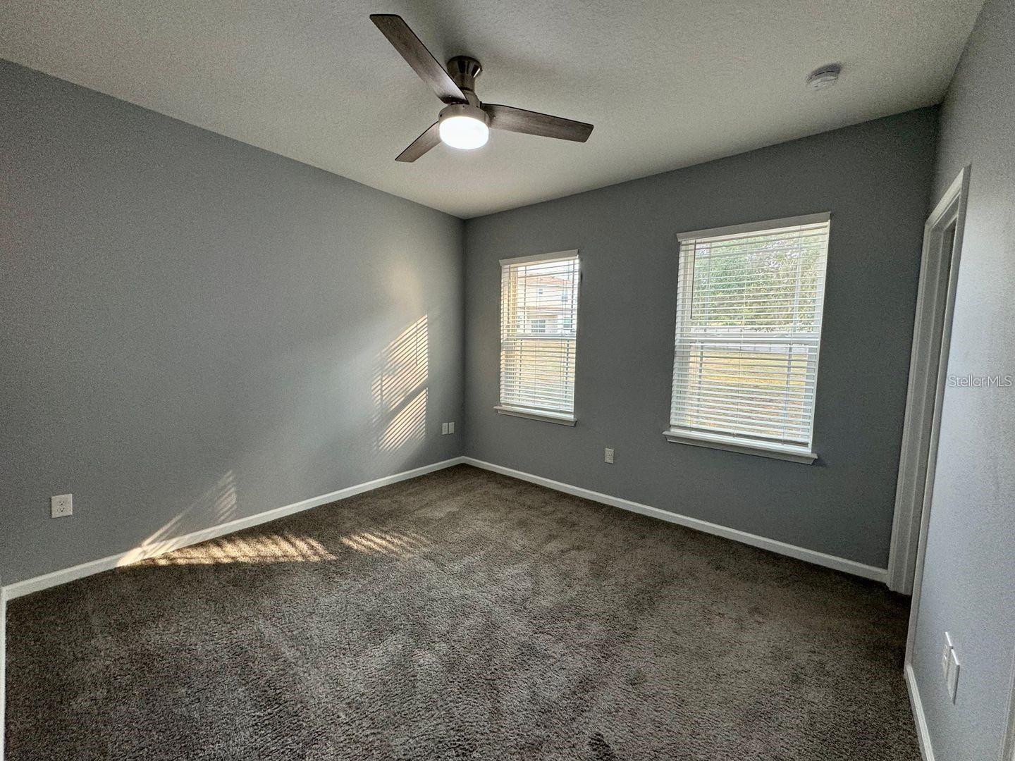 Image 10 of 17 For 930 Lakefront Village Drive