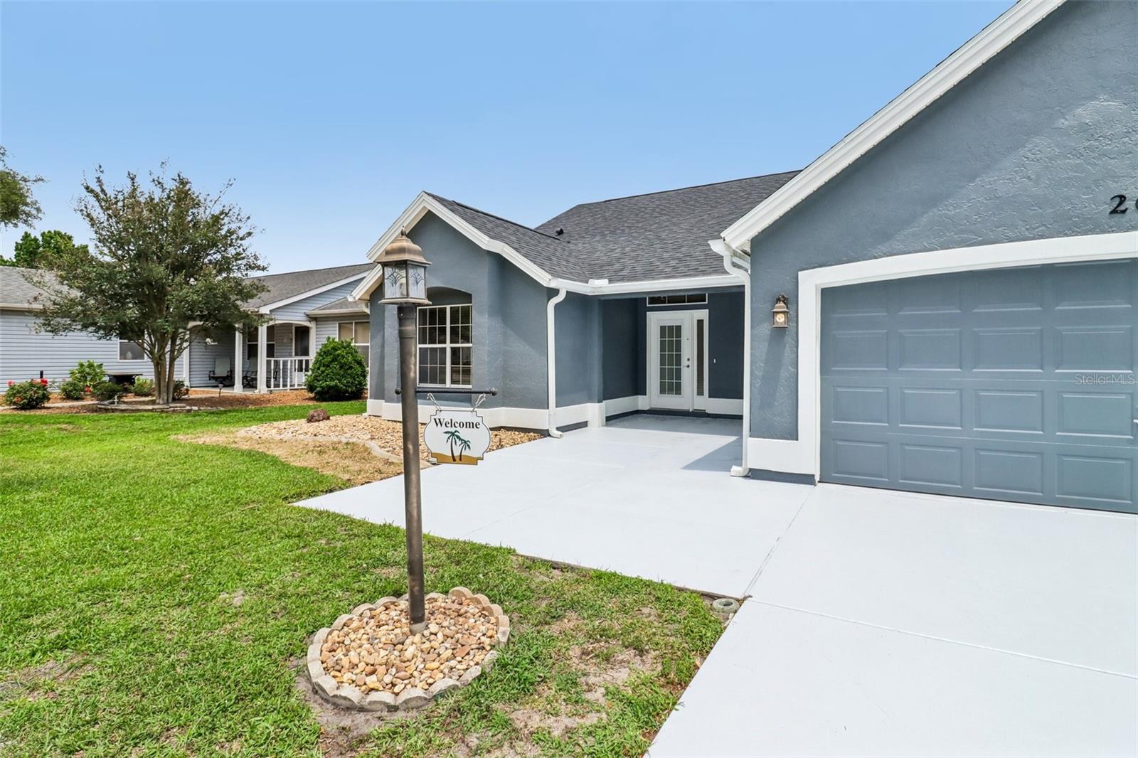 Image 34 of 53 For 207 Desota Court