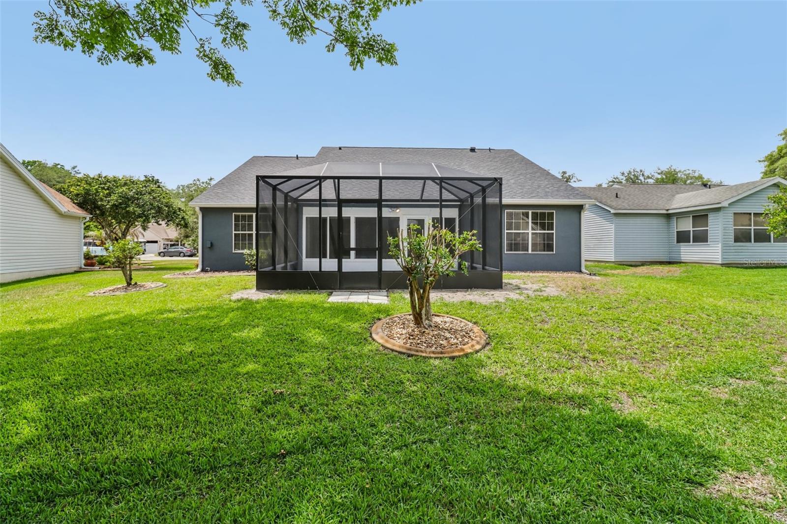 Image 40 of 53 For 207 Desota Court