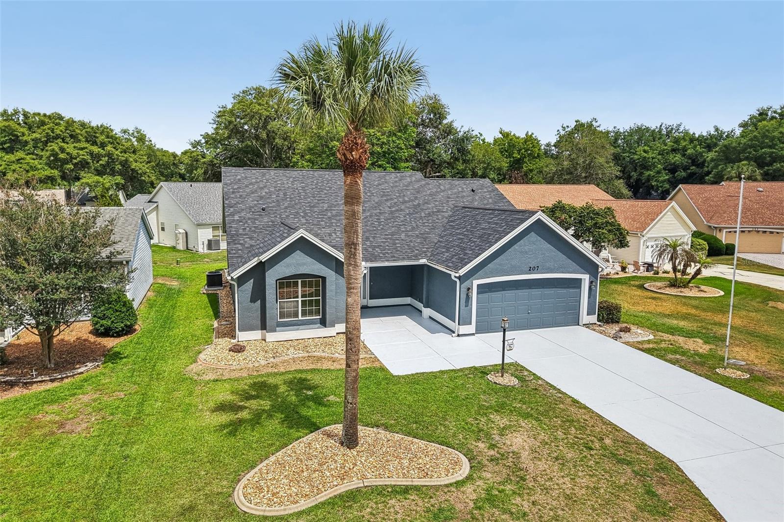 Image 42 of 53 For 207 Desota Court