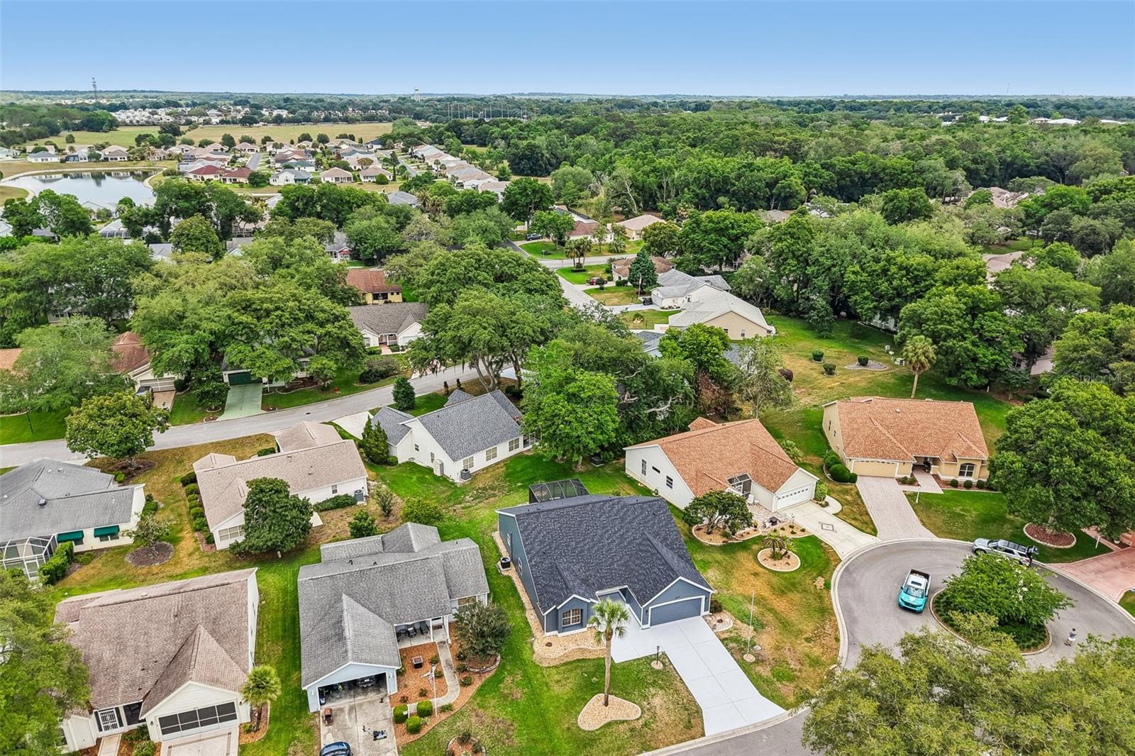Image 47 of 53 For 207 Desota Court