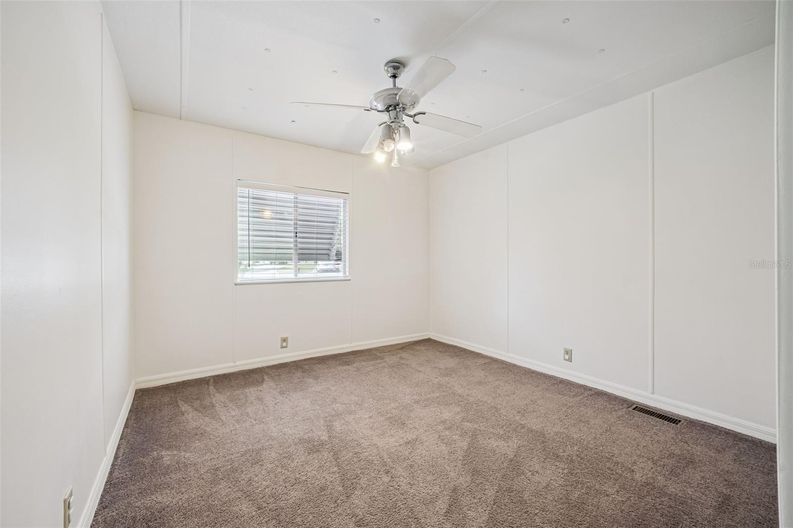 Image 13 of 34 For 16802 Sugar Berry Lane