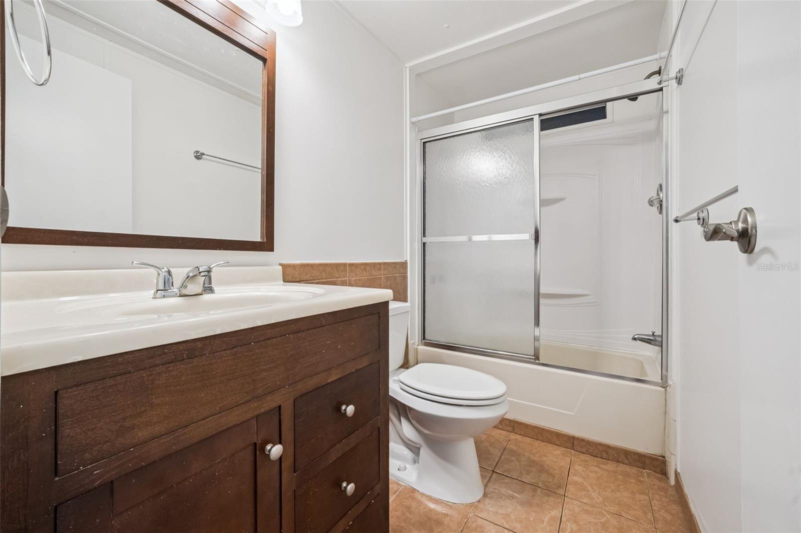 Image 18 of 34 For 16802 Sugar Berry Lane
