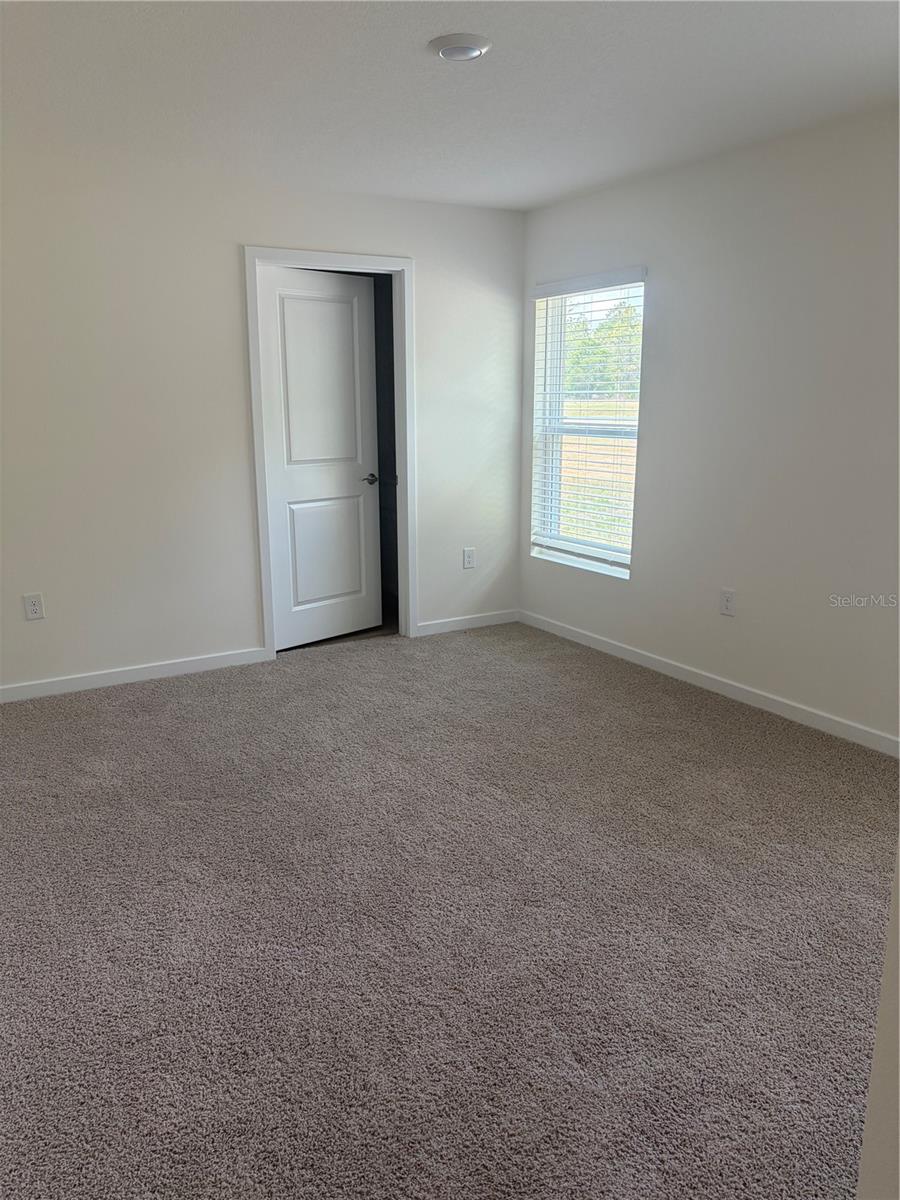 Image 6 of 14 For 15886 101st Circle