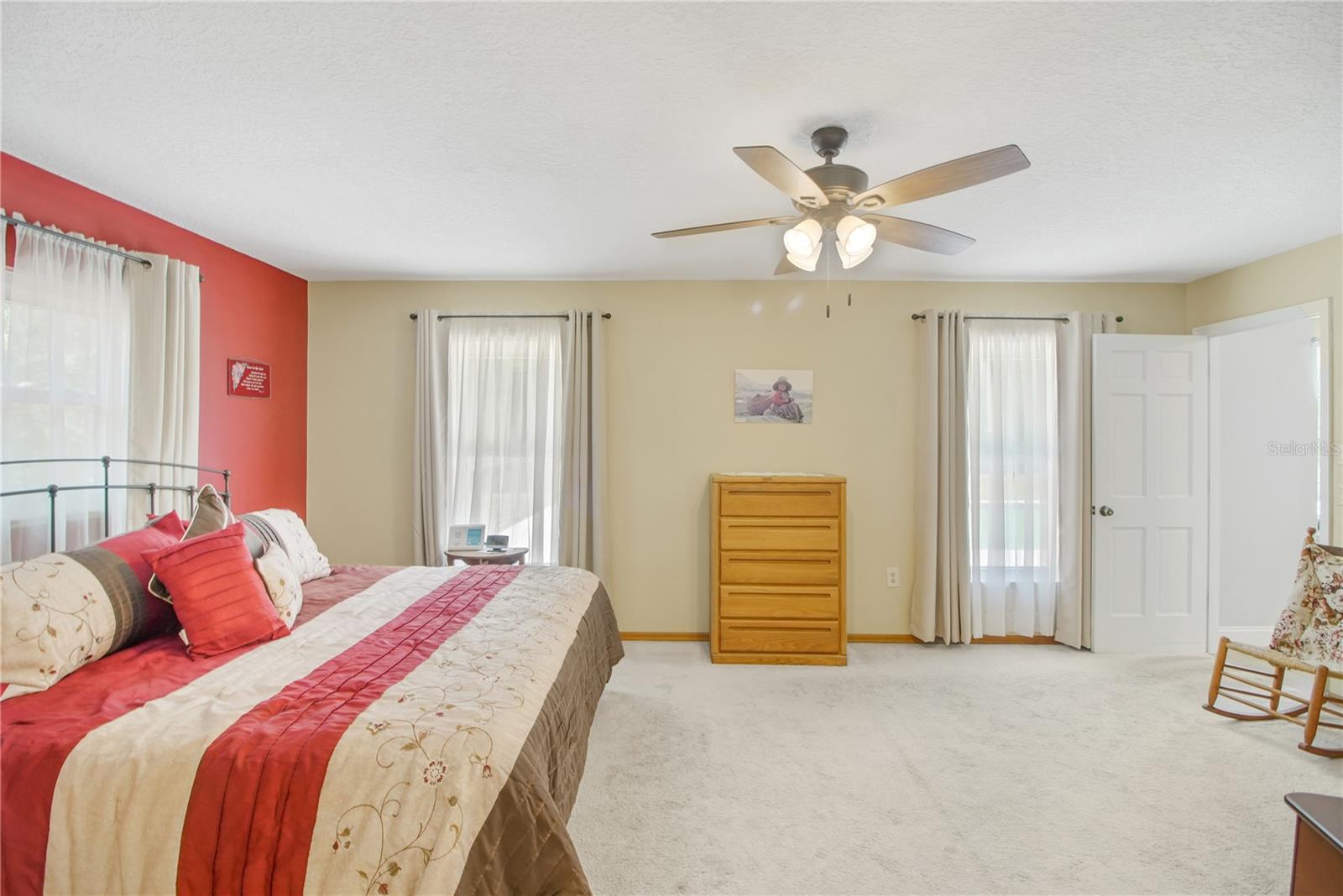 Image 33 of 47 For 17373 130th Avenue